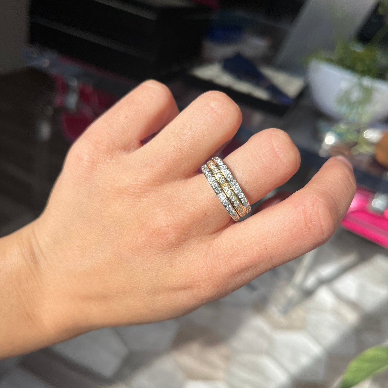 1.00ctw Diamond Heart Shape Stacker Bands, French - Image 3