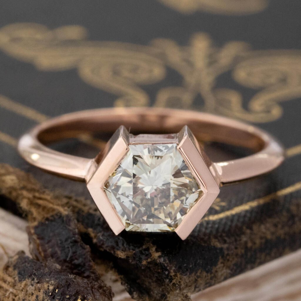 1.09ct Hexagonal Cut Diamond Half-Bezel Solitaire, GIA