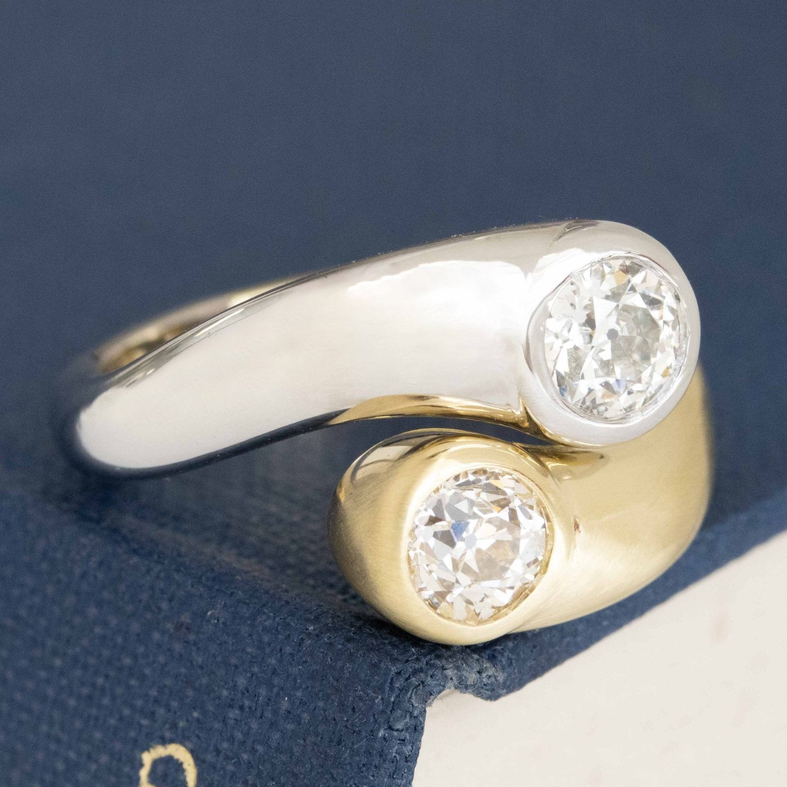 1.10ctw Old European Cut Diamond Toi et Moi, GIA - Image 3