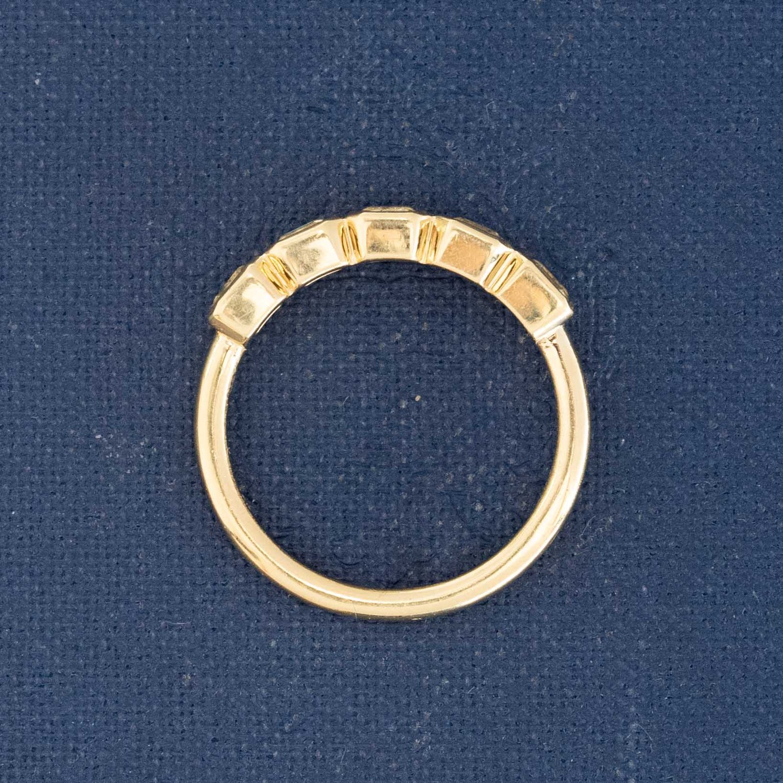 1.15ctw Asscher Cut Diamond 5-Stone Bezel Band - Image 5