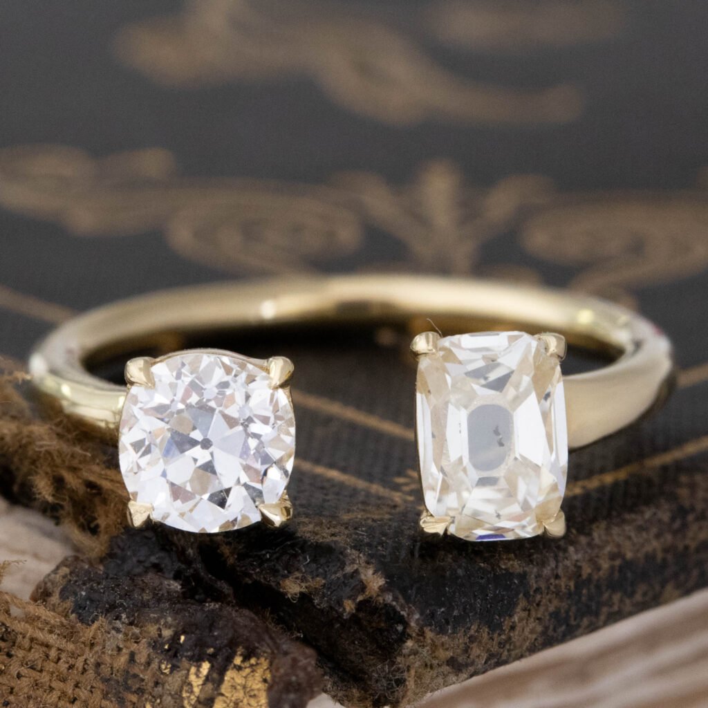 1.17ctw Old European & Peruzzi Cut Diamond Toi et Moi
