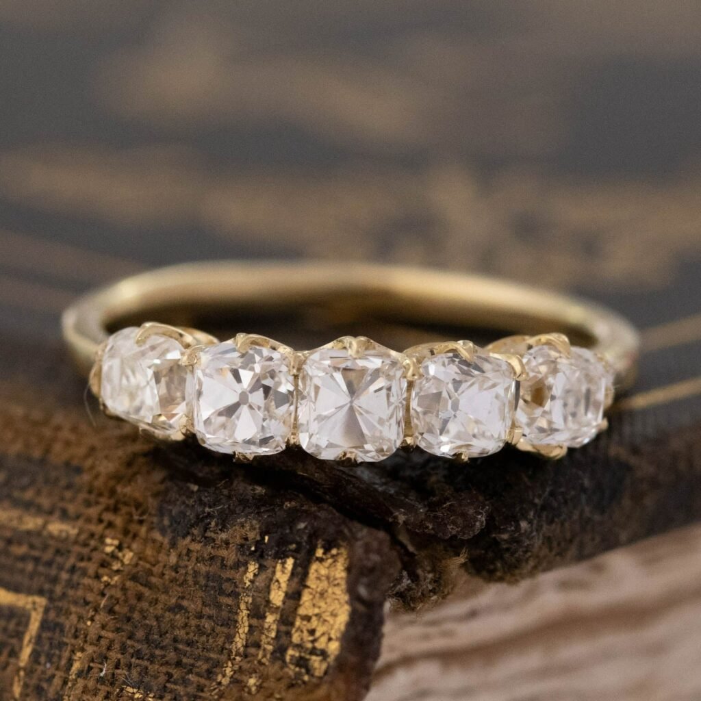 1.24ctw Old Mine Cut Diamond 5-Stone Band