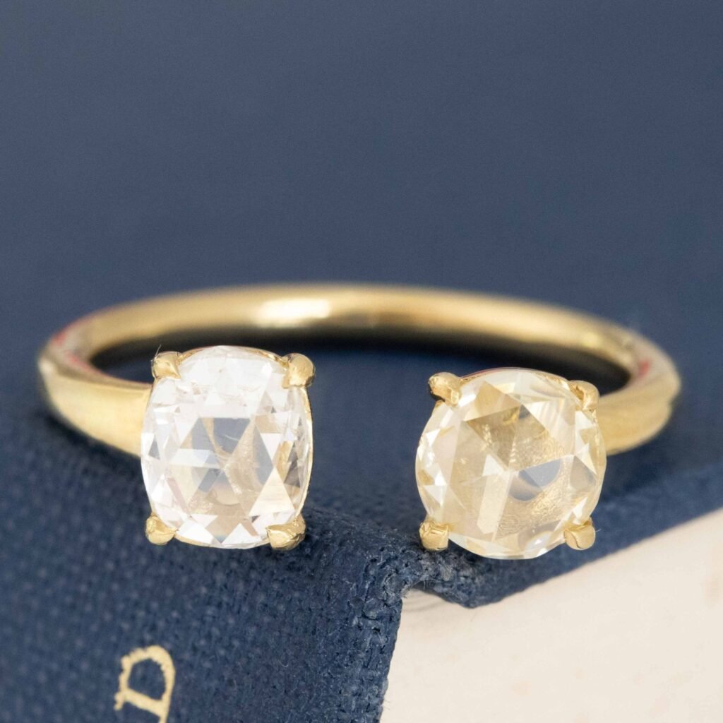 1.25ctw Oval & Round Rose Cut Diamond Toi et Moi
