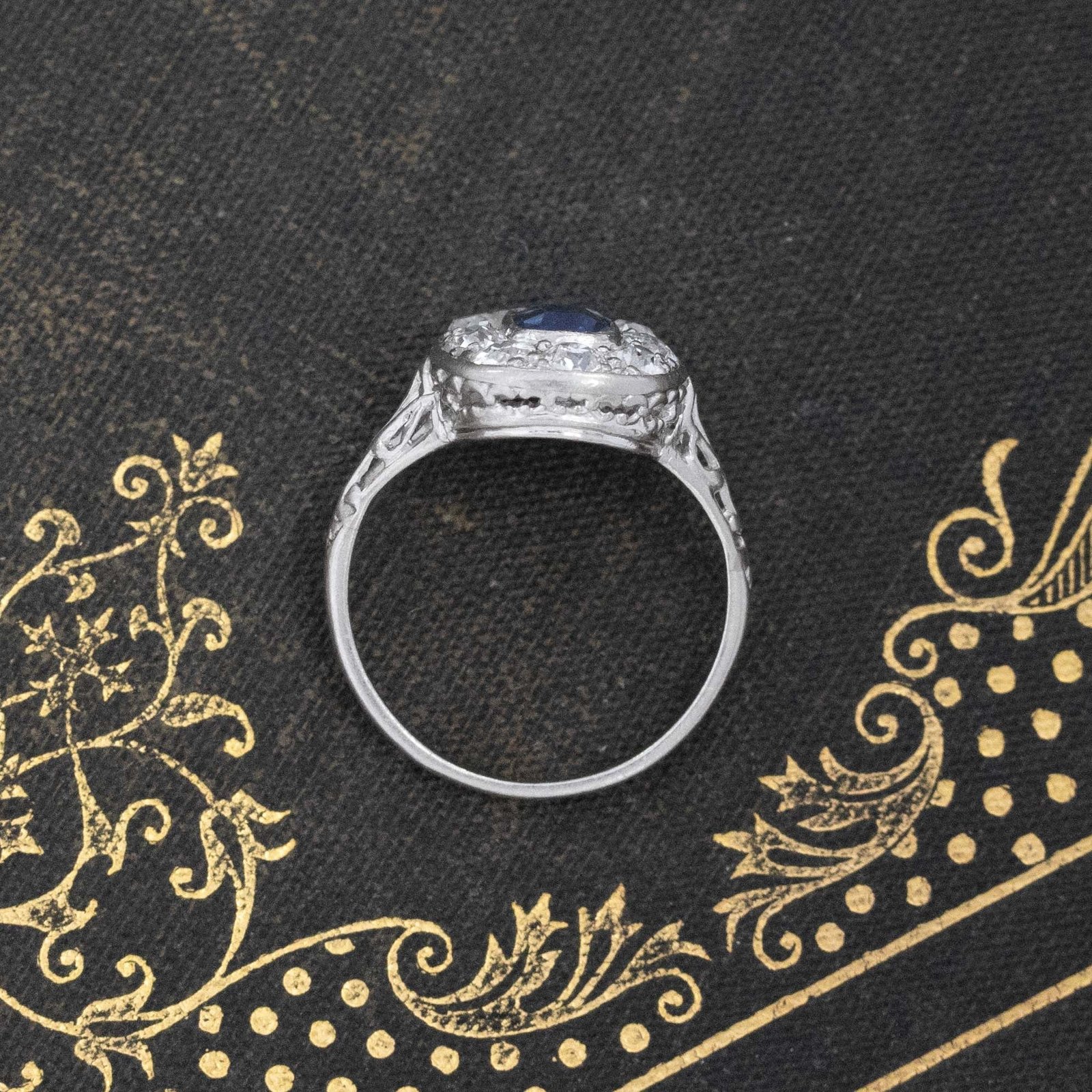 1.30ctw Sapphire & Old European Cut Diamond Cluster Ring - Image 6