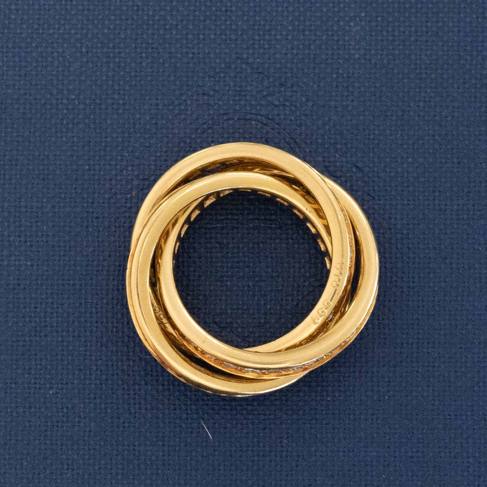 1.40ctw Diamond Eternity Rolling Ring, by Cartier France - Image 6