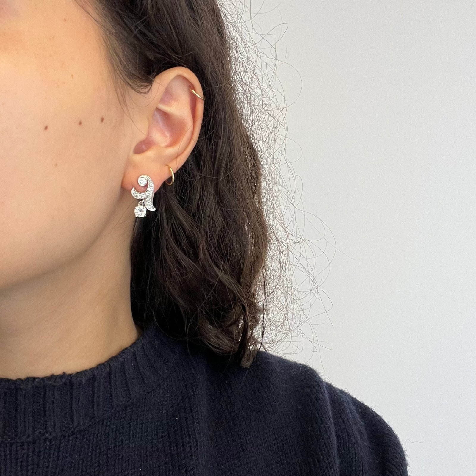 1.41ctw Vintage Diamond Drop Earrings - Image 2