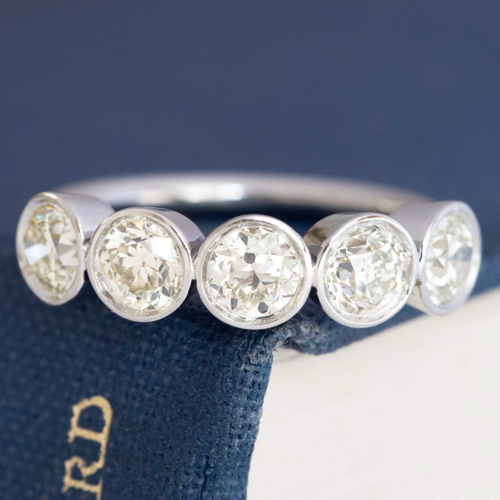 1.51ct Old European Cut Diamond 5-Stone Bezel Band