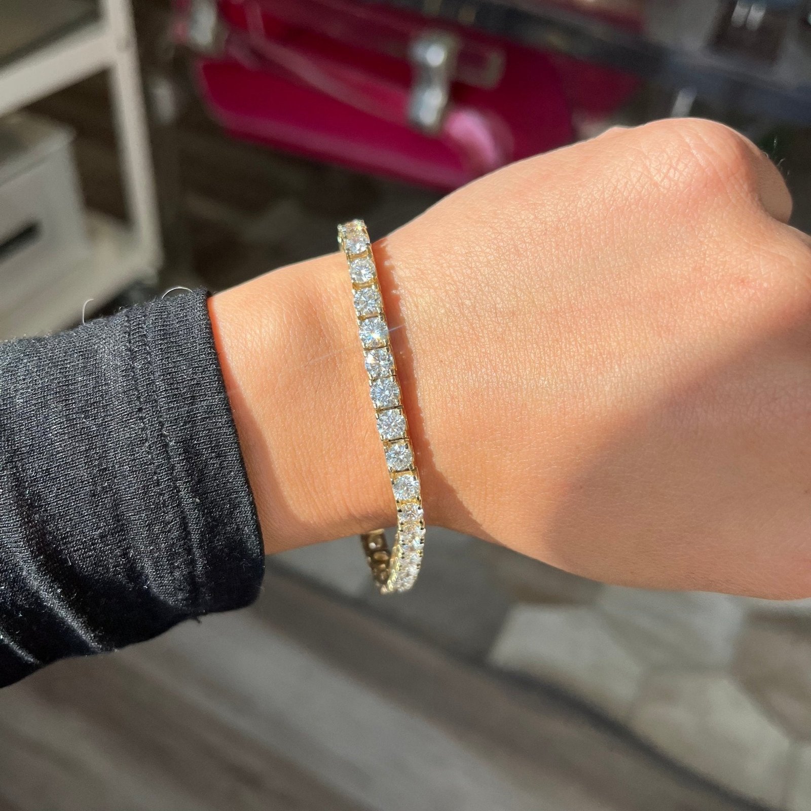 15.80ctw Round Brilliant Cut Diamond Tennis Bracelet - Image 2