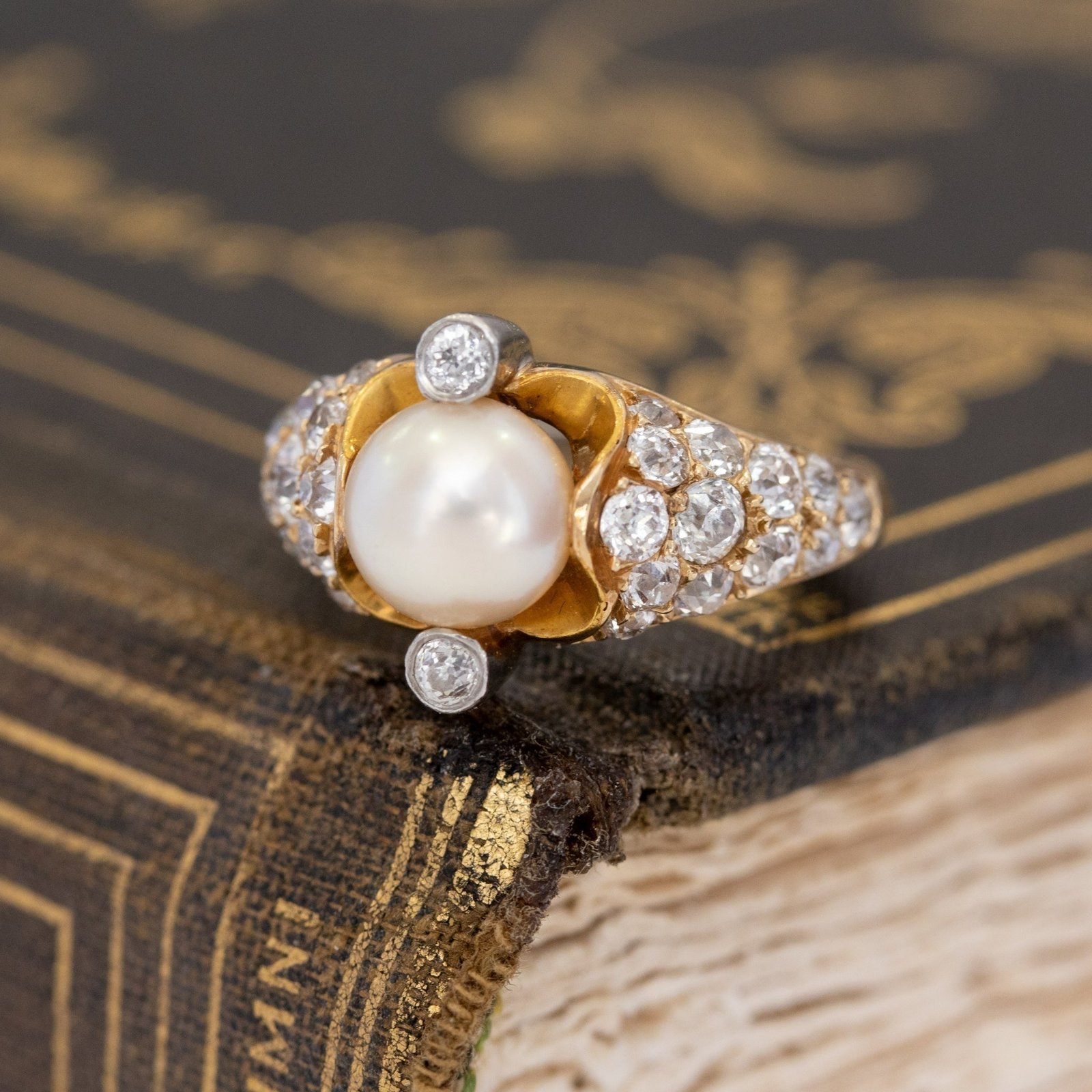 1.60ctw Vintage Pearl & Diamond Ring - Image 5