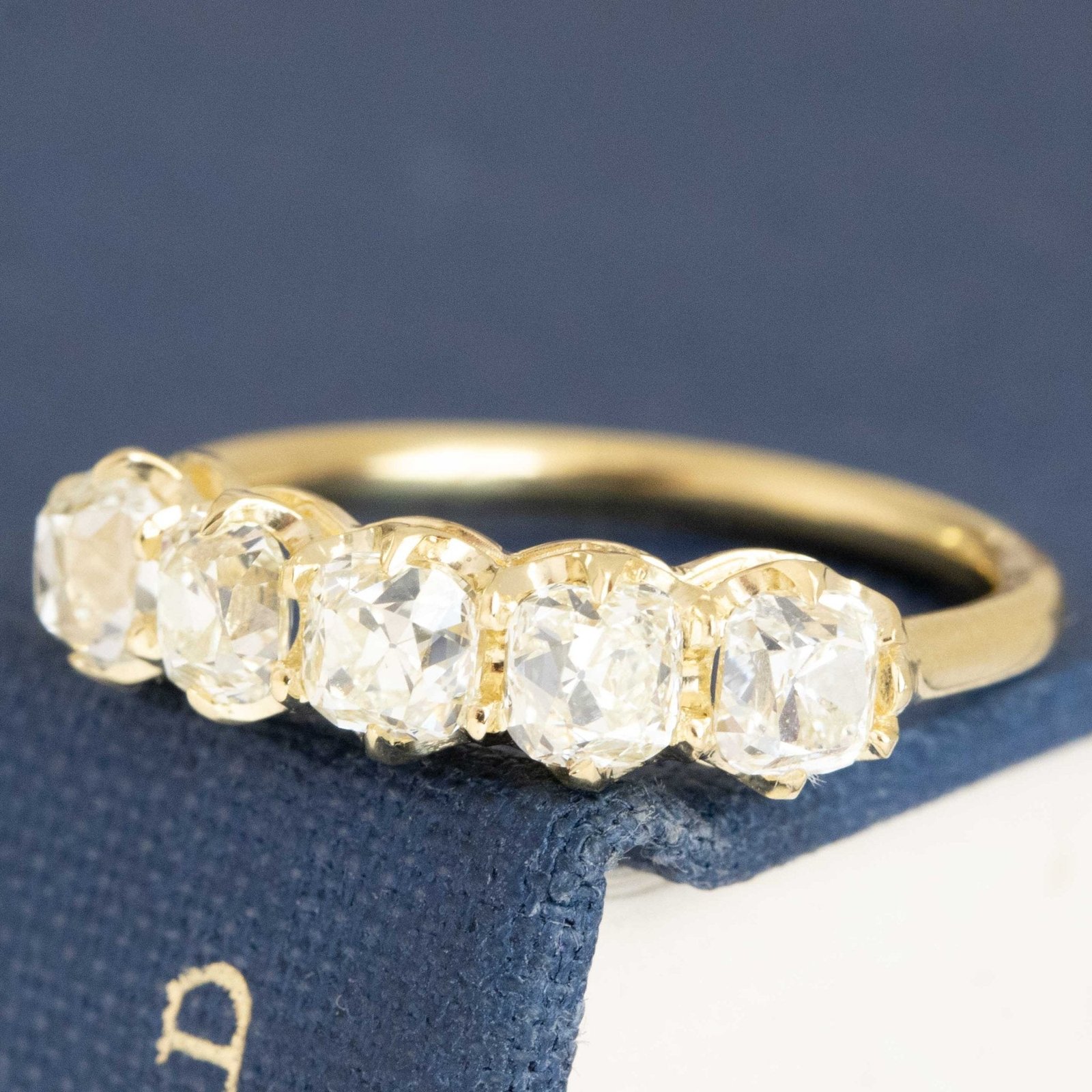 1.63ctw Old Mine Cut Diamond 5-Stone Band - Image 4