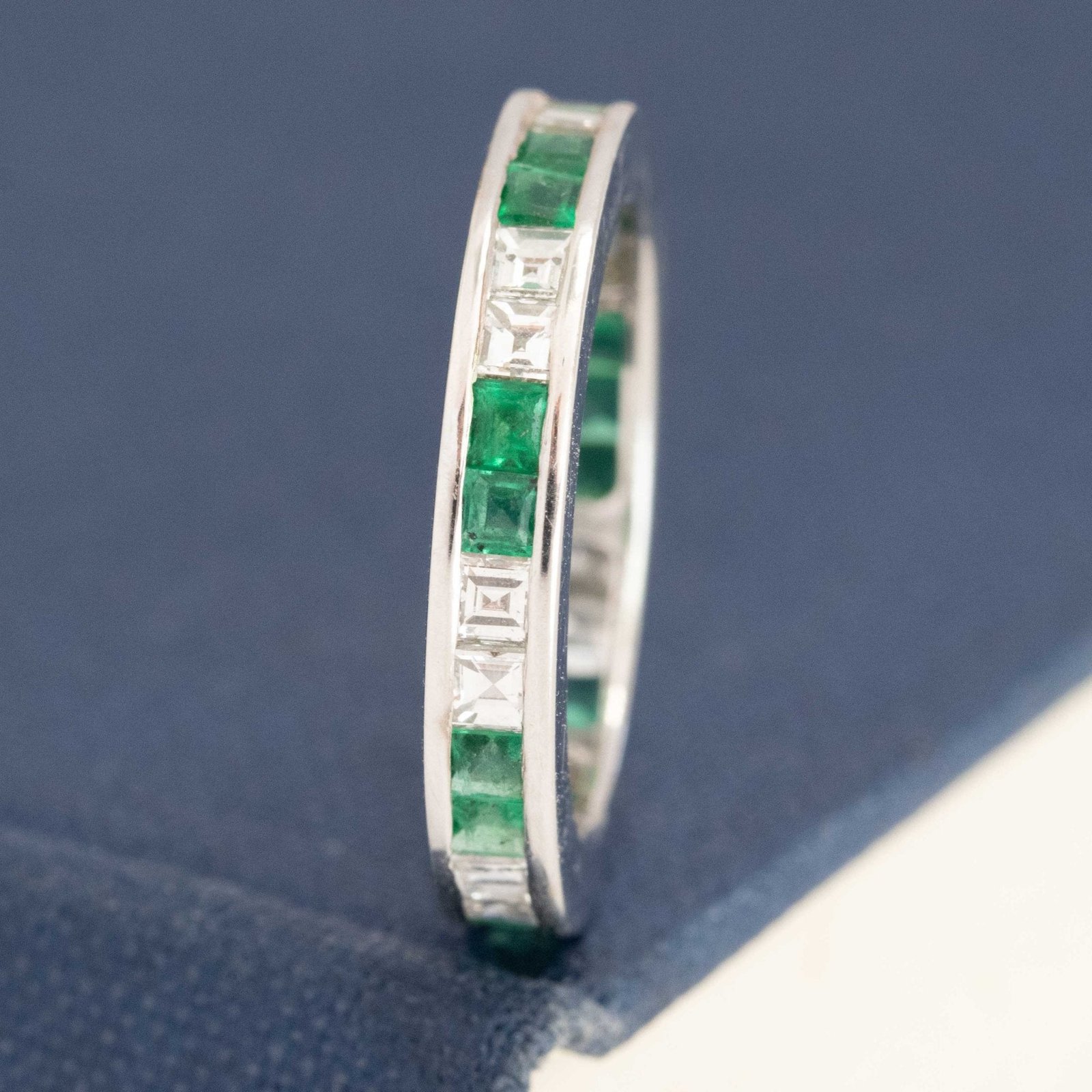 1.66ctw Emerald & Step Cut Diamond Eternity Band - Image 5