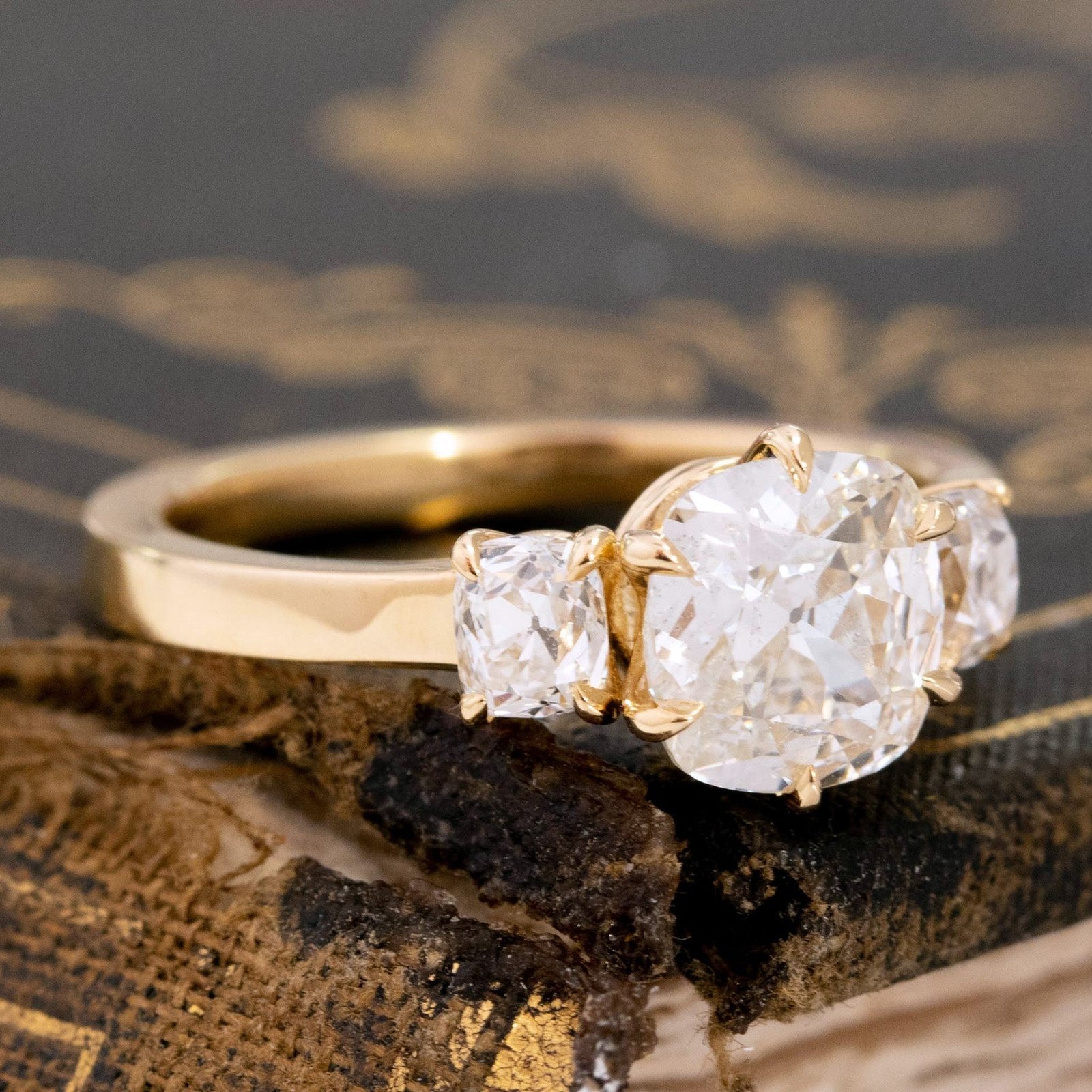 1.69ctw Old Mine Cut Diamond Trilogy Ring - Image 3