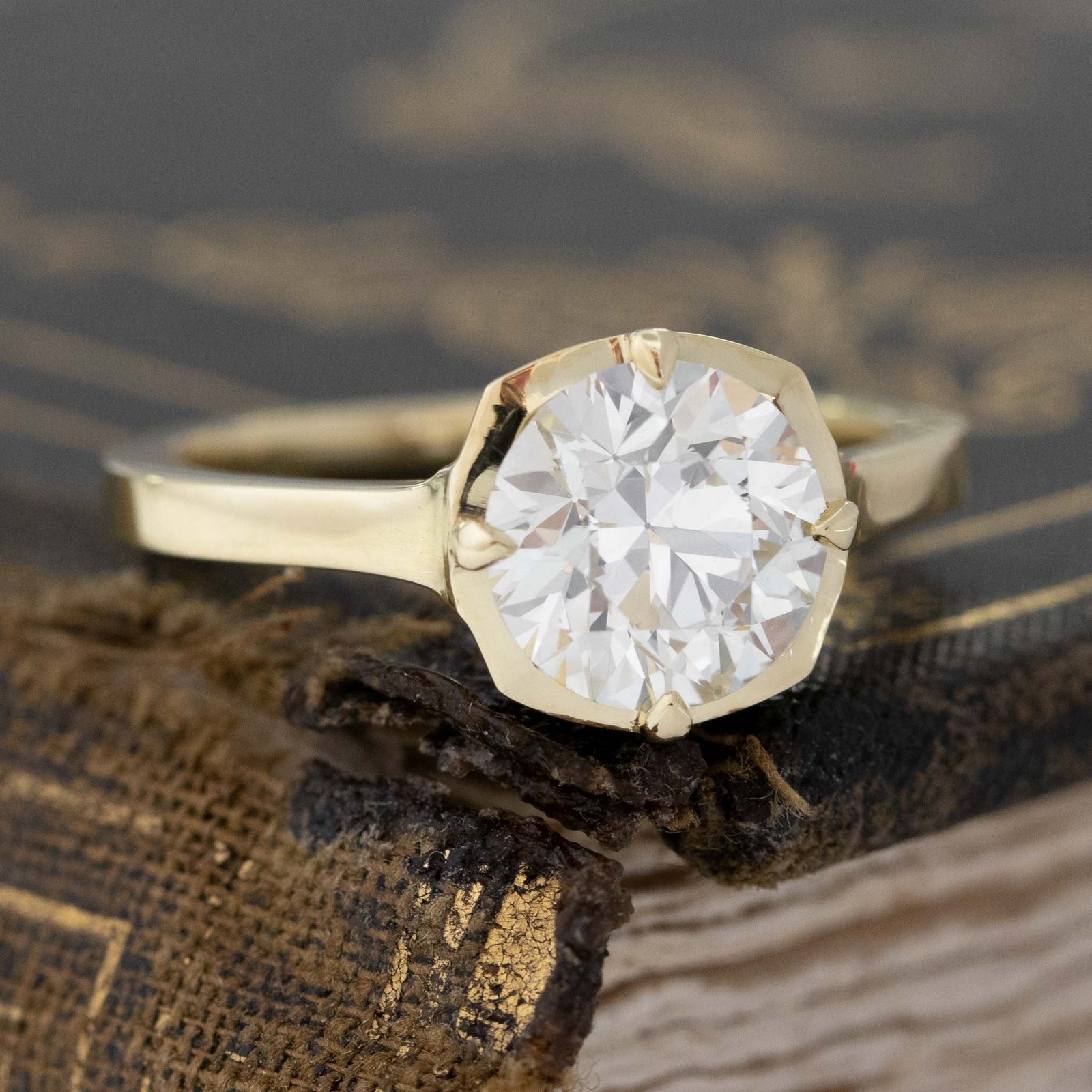 1.75ct Transitional Cut Diamond Solitaire - Image 3