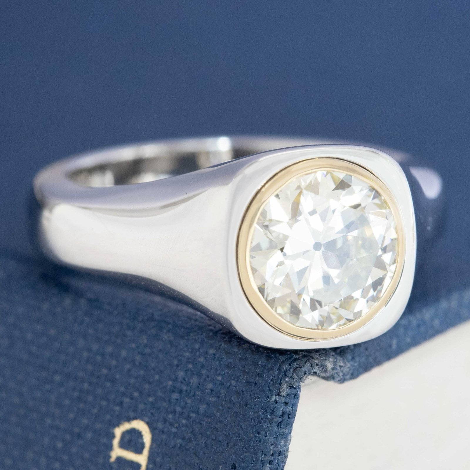 1.83ct Old European Cut Diamond Bezel Ring, GIA - Image 3