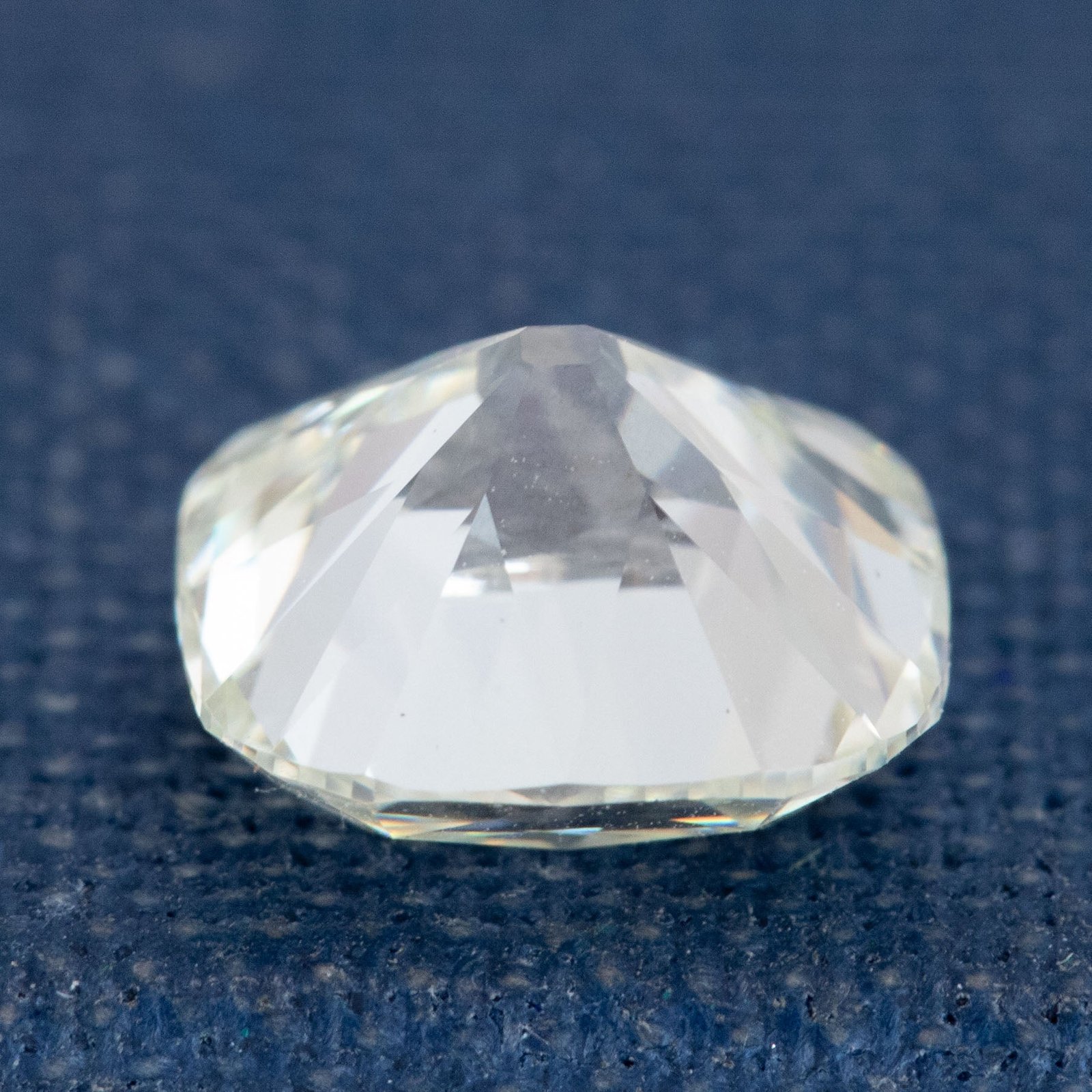 1.91ct Cushion Cut Diamond, GIA L VS2 - Image 4