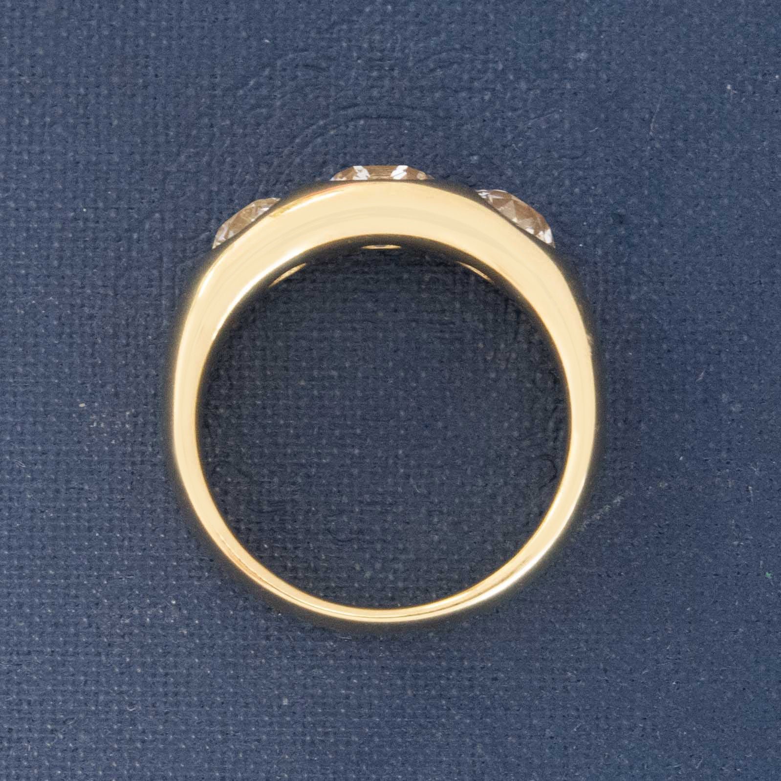 1.92ctw Old Mine & Old European Cut Diamond Flush Set Trilogy Ring - Image 5