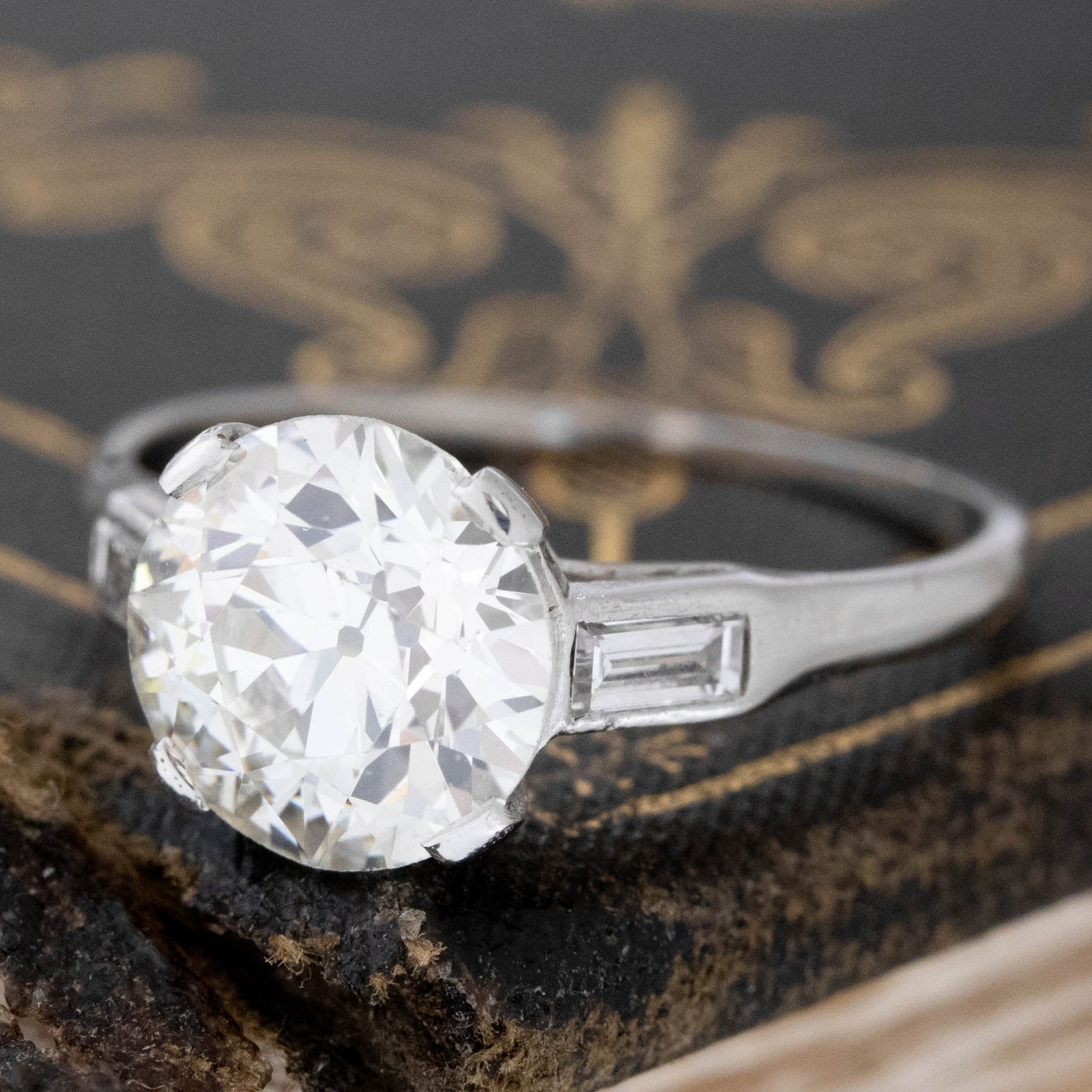2.03ct Old European Cut Diamond Solitaire - Image 4