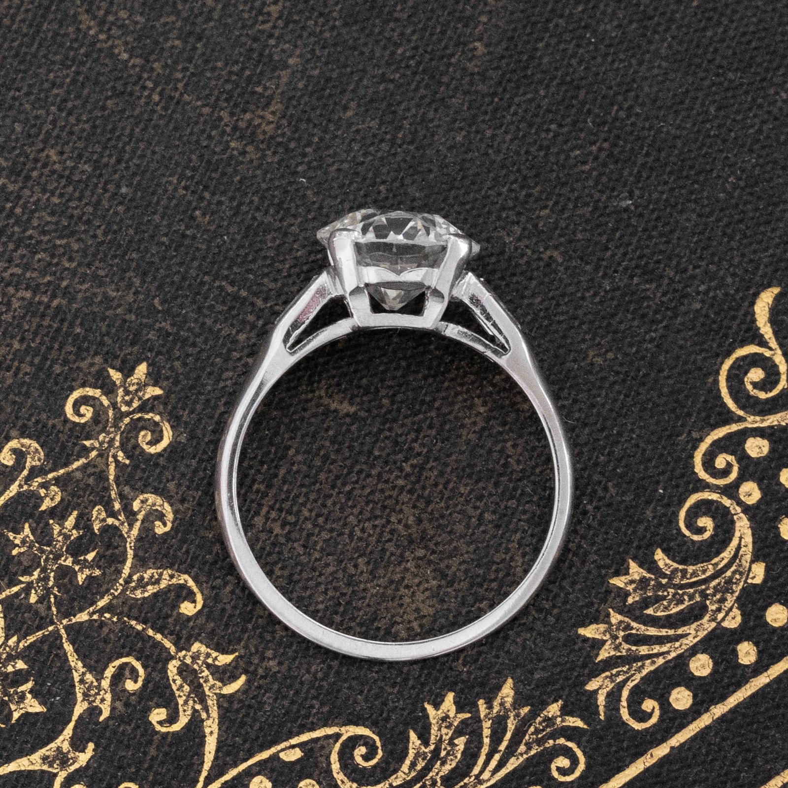 2.03ct Old European Cut Diamond Solitaire - Image 5