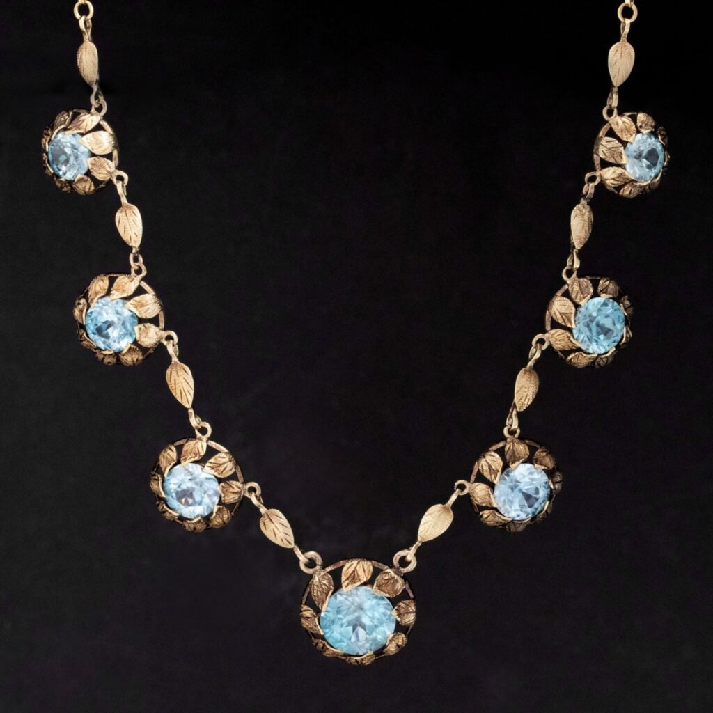 20ctw Antique Floral Motif Zircon Necklace