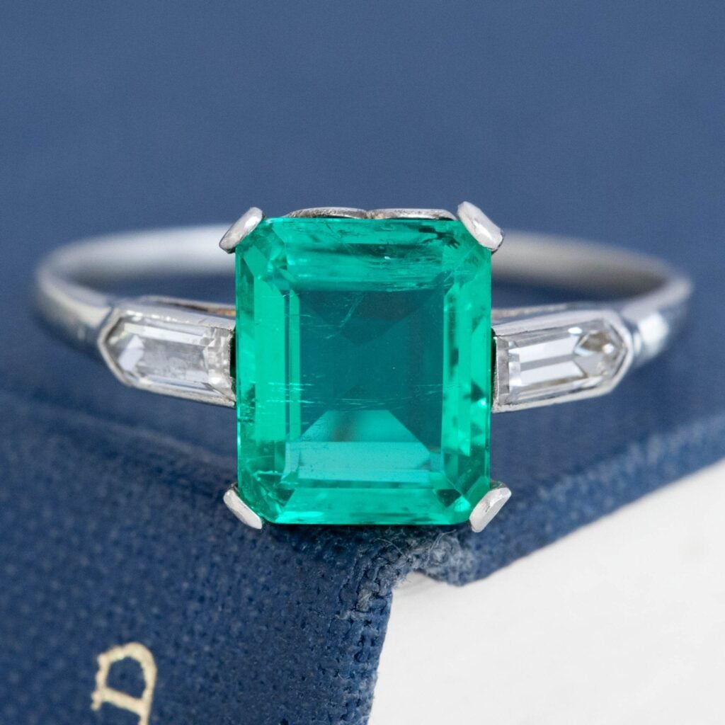 2.31ct Art Deco Colombian Emerald & Diamond Ring