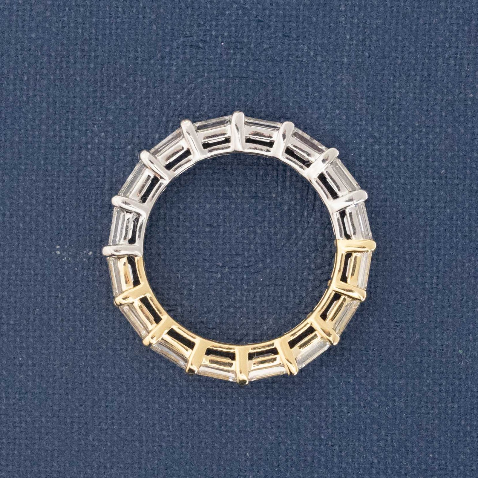 2.33ctw Baguette Cut Diamond Yin-Yang Eternity Band - Image 4