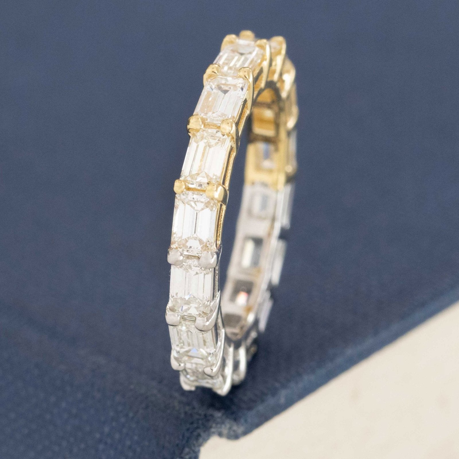 2.33ctw Baguette Cut Diamond Yin-Yang Eternity Band - Image 3
