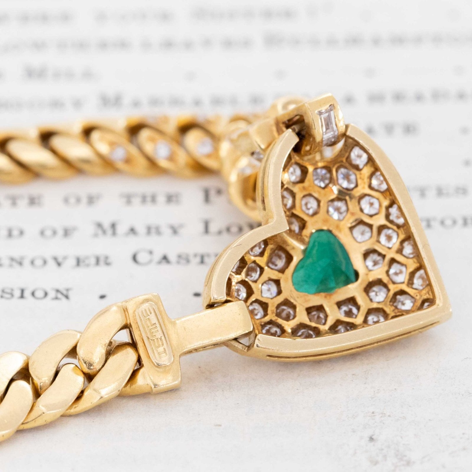 2.38ctw Vintage Diamond & Emerald Cluster Heart Necklace - Image 4