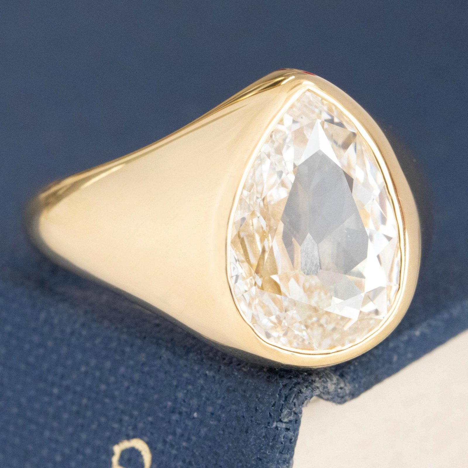 3.00ct Pear Cut Diamond Bezel Solitaire, GIA - Image 3