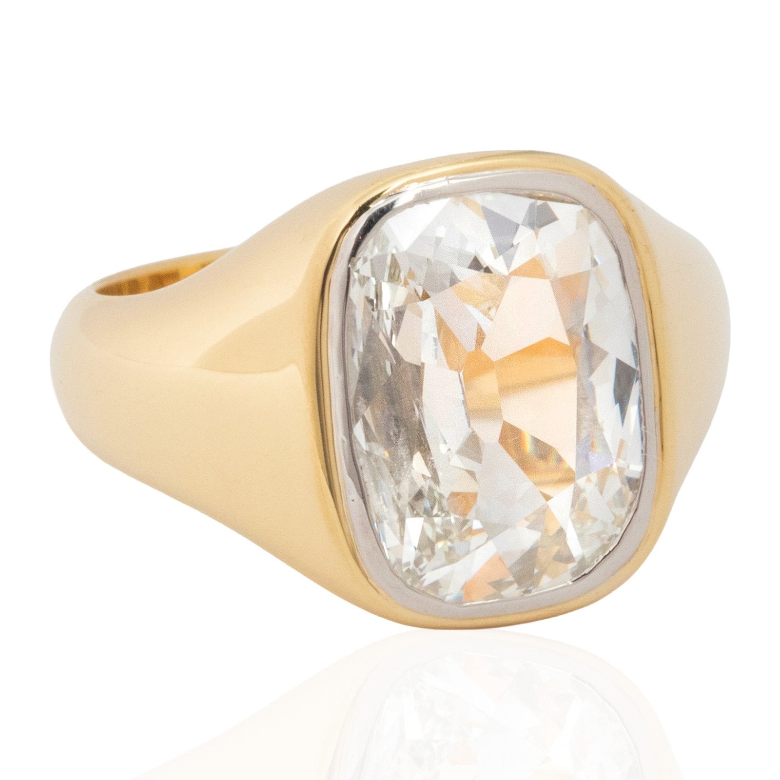 3.01ct Elongated Old Mine Cut Diamond Bezel Solitaire, GIA - Image 3