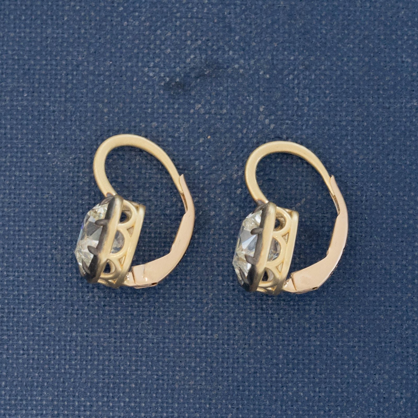 3.09ctw Cushion Cut Diamond Collet Dormeuse Earrings, GIA - Image 4