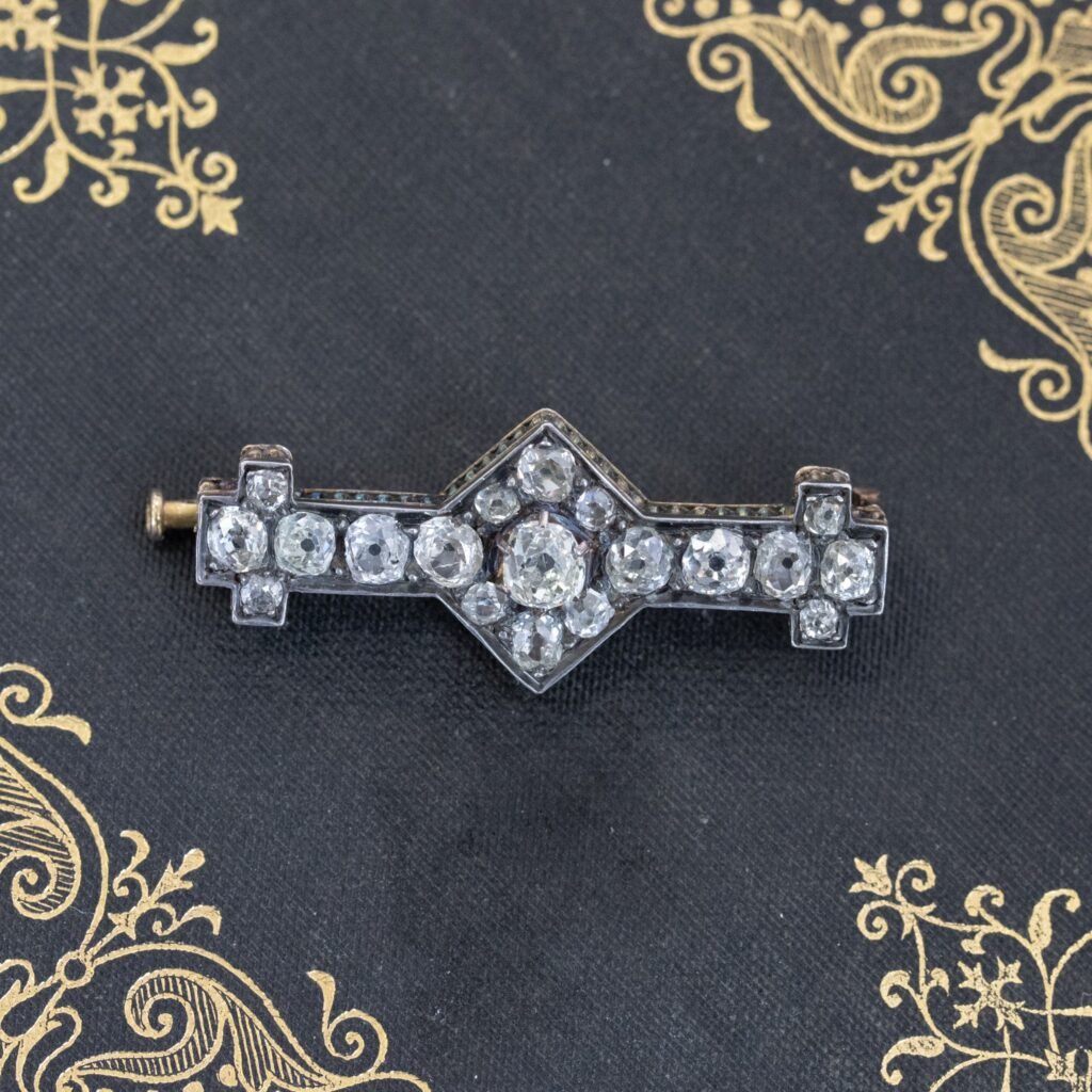 3.30ctw Victorian Old Mine Cut Diamond Brooch