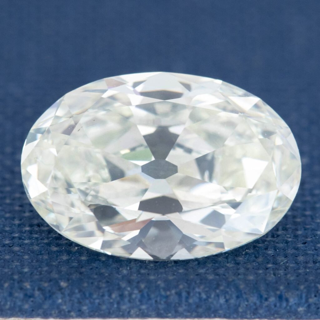 4.01ct Oval Cut Diamond, GIA M VS2