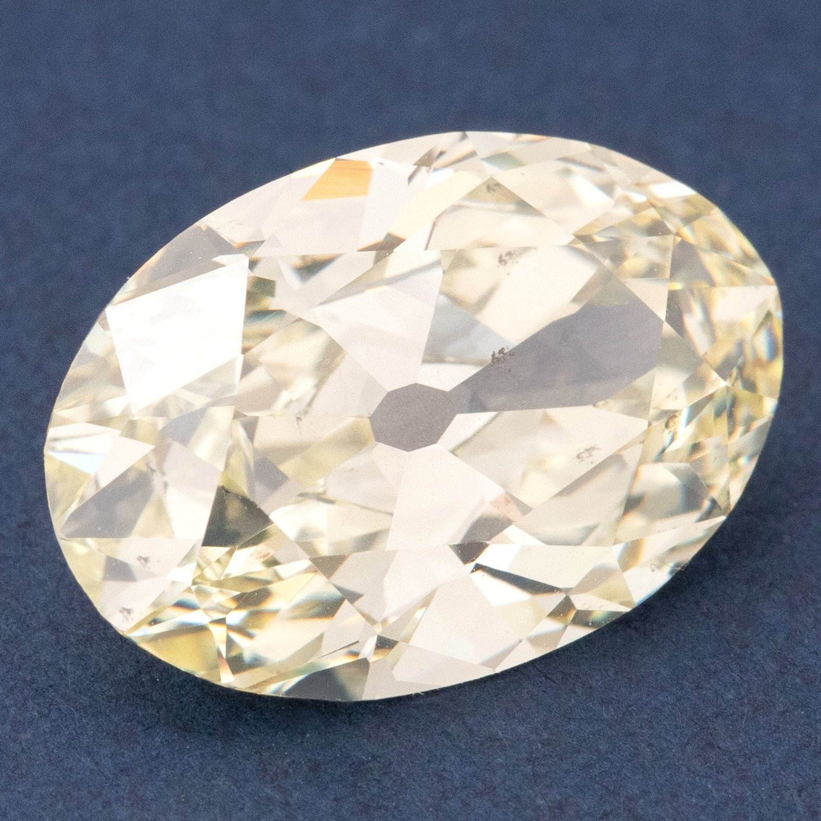6.41ct Antique Light Yellow Oval Cut Diamond, GIA - Image 2