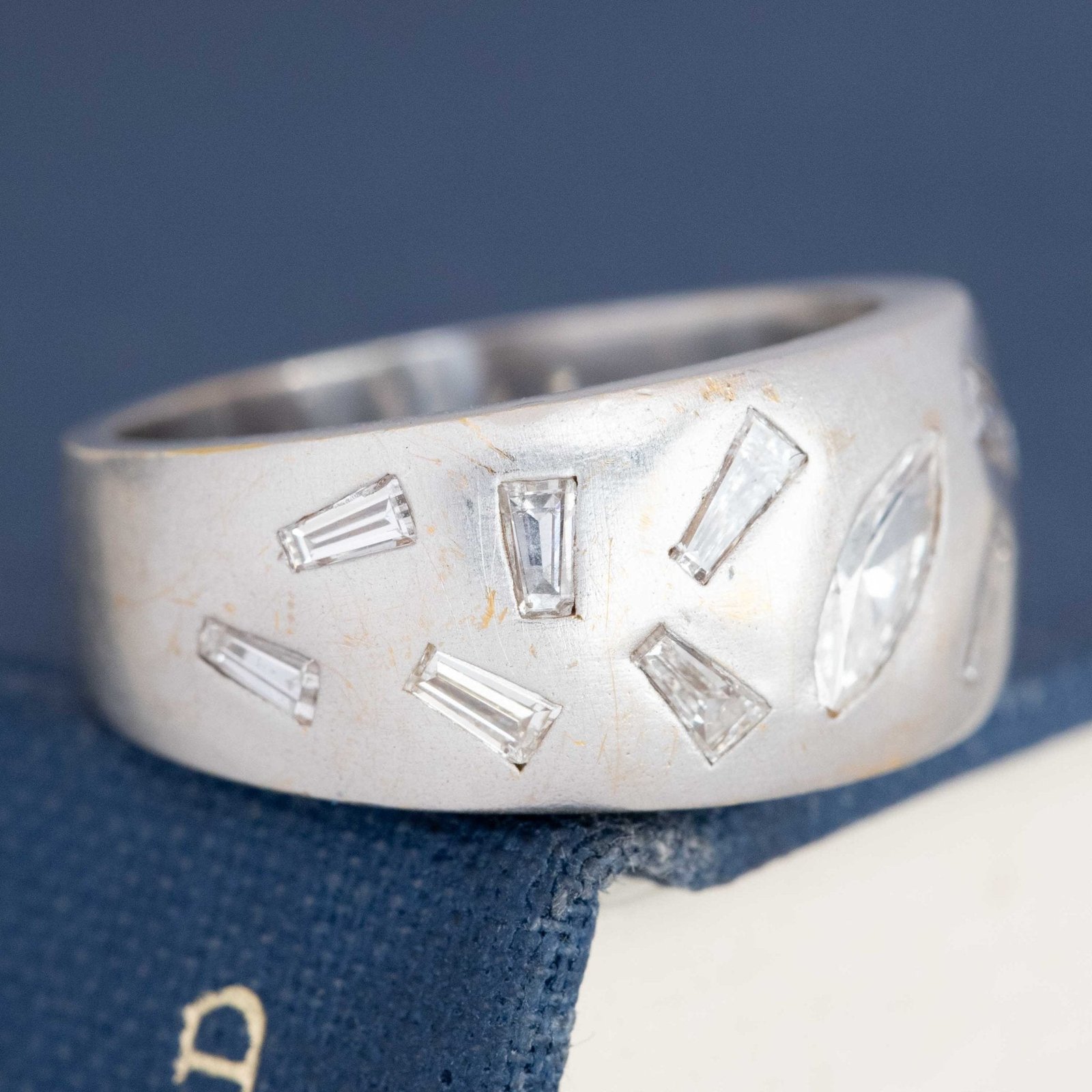 .77ctw Vintage Marquise & Baguette Mixed Cut Diamond Band - Image 3
