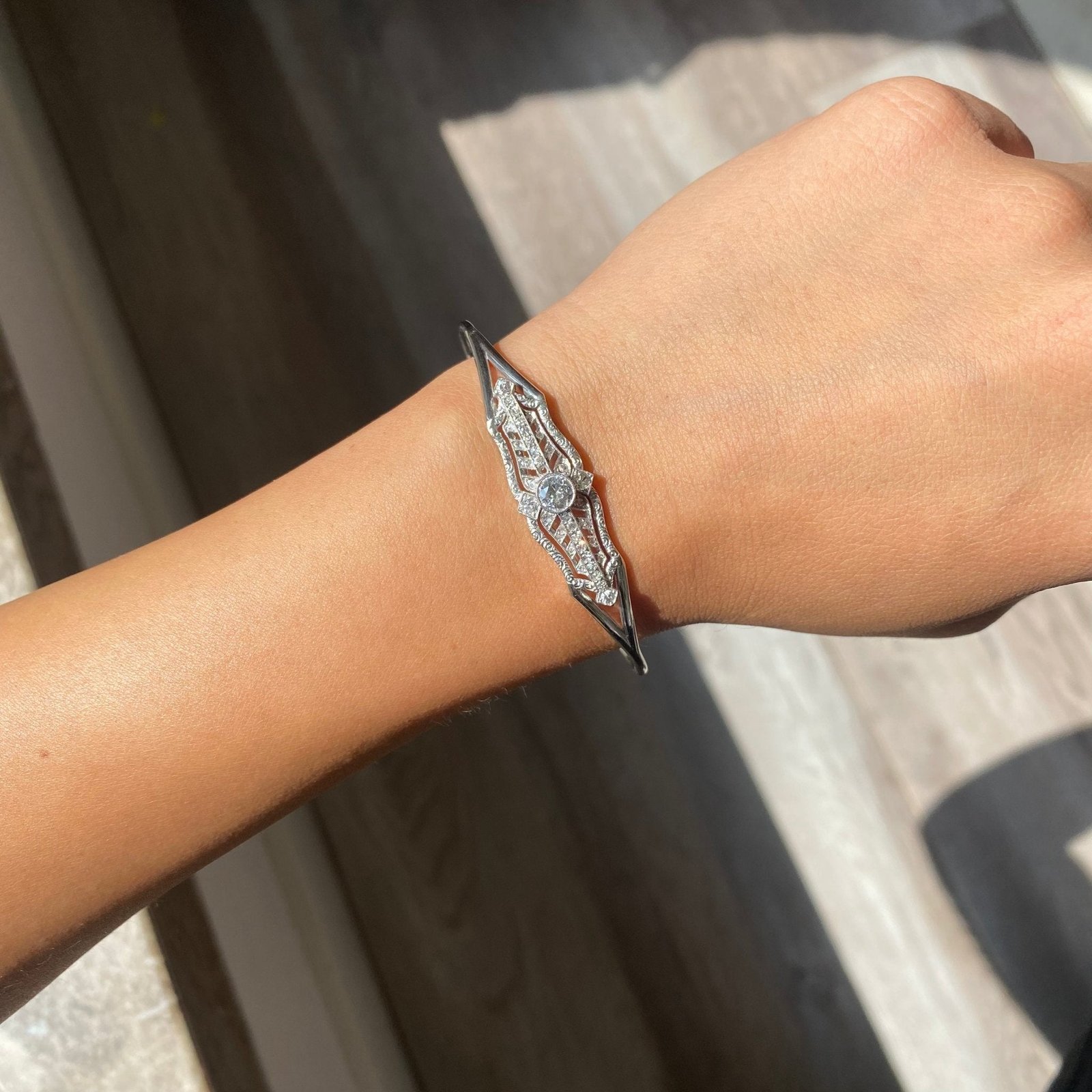 .87ctw Old European Cut Diamond Bangle - Image 2