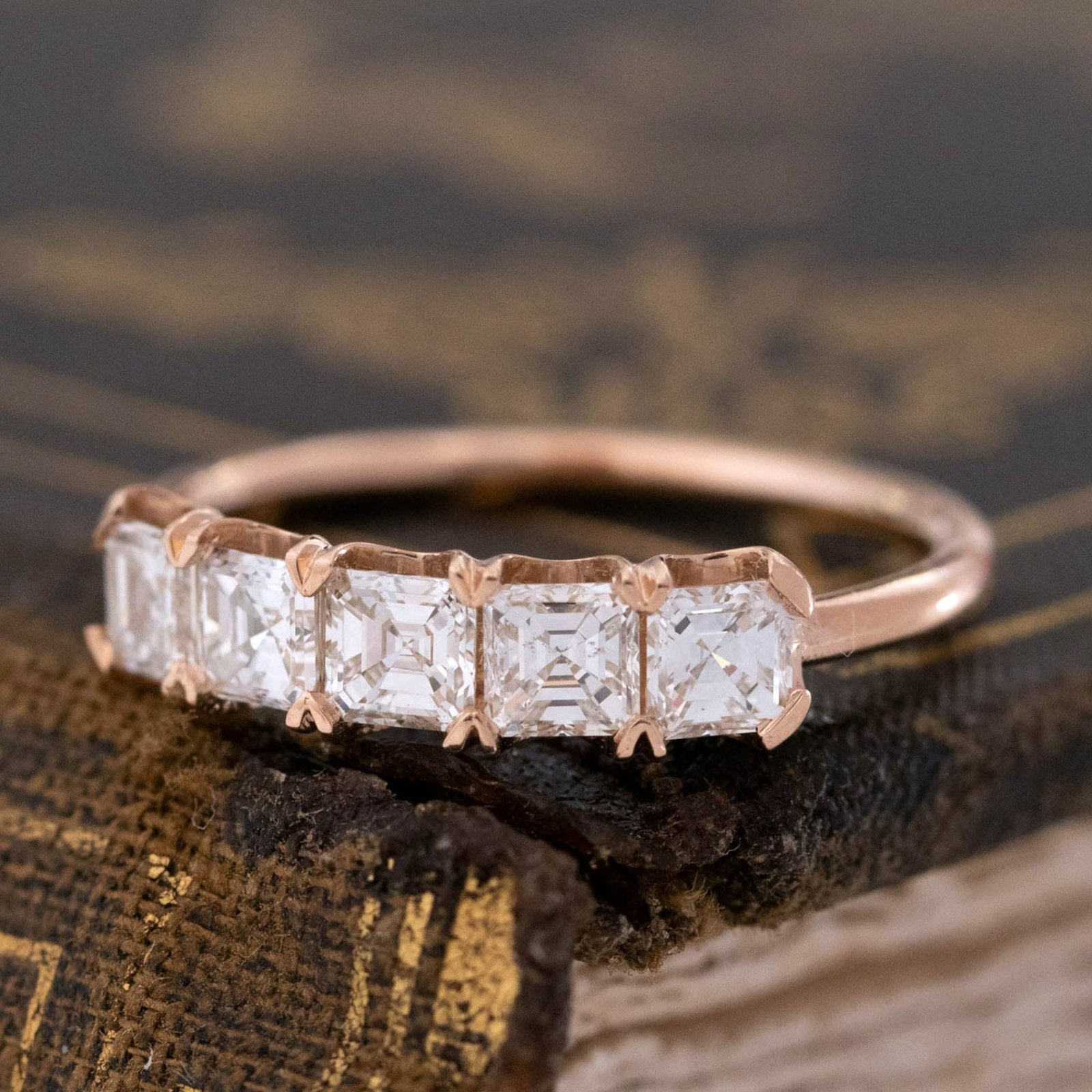 .90ctw Asscher Cut Diamond 5-Stone Band - Image 4
