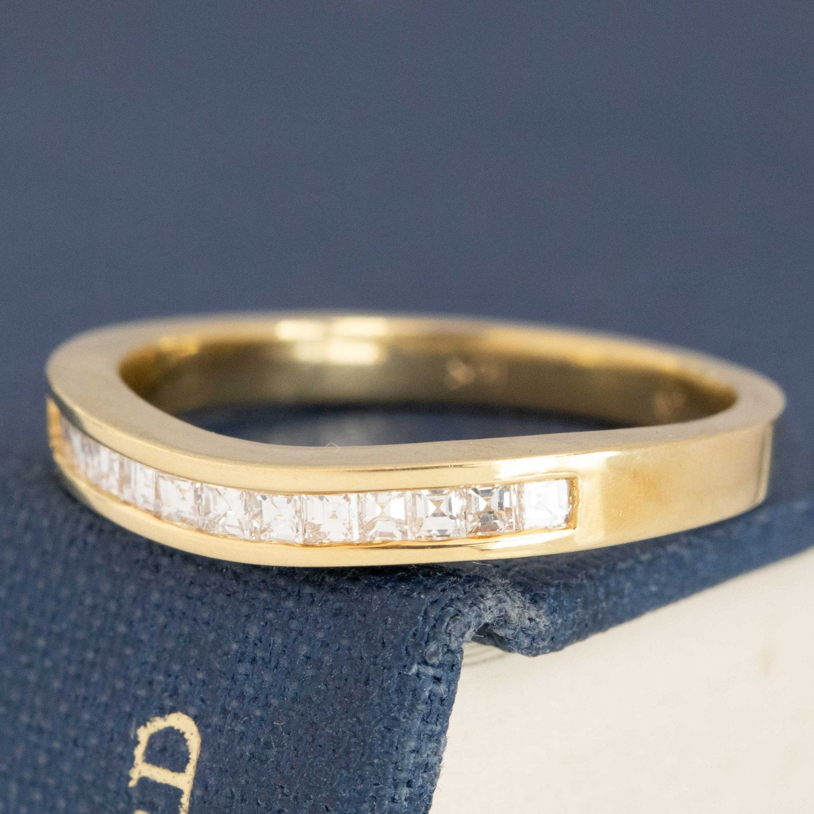 .92ctw Vintage Carre Cut Diamond Curved Stacker Bands - Image 6