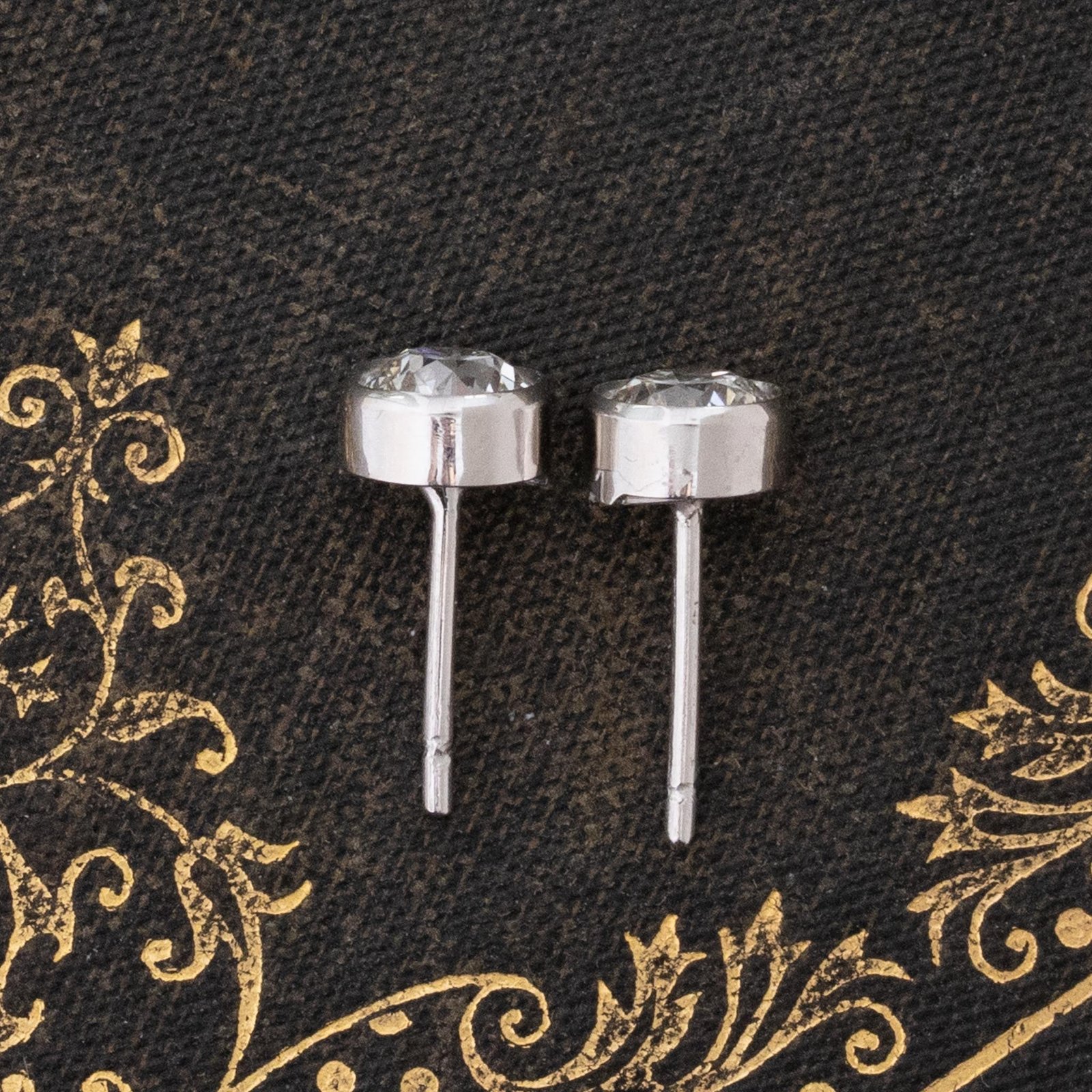 .93ctw Old European Cut Diamond Bezel Stud Earrings - Image 5