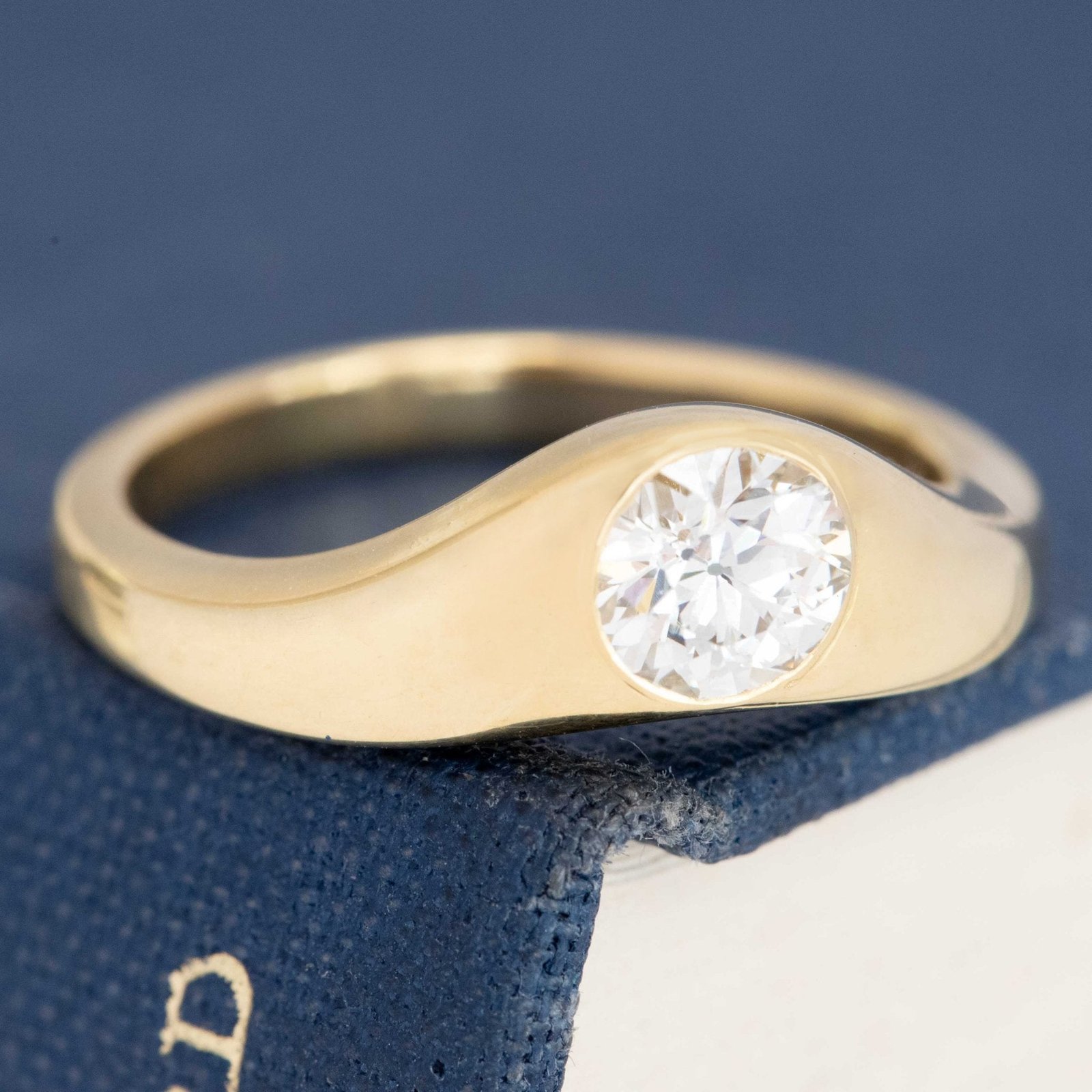 .93ctw Old European Cut Diamond Wedding Set, GIA - Image 4