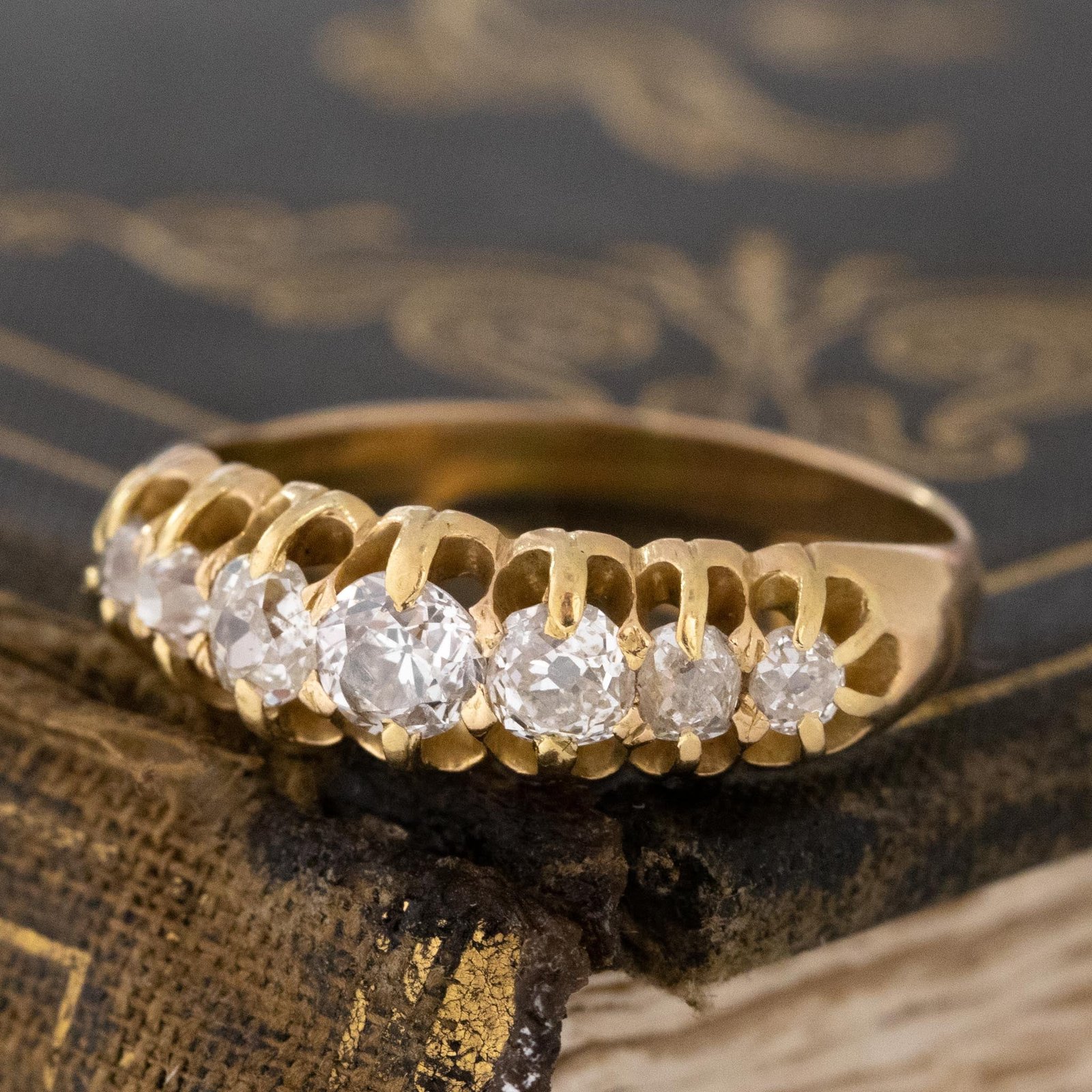 .74ctw Antique 7-Stone Diamond Band, English - Image 5