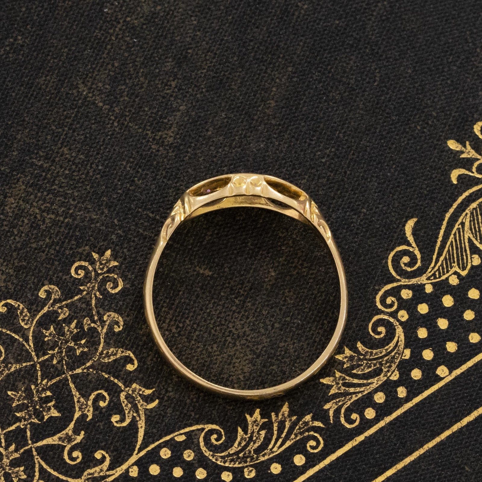 Antique Diamond & Ruby 5-Stone Band, English - Image 7
