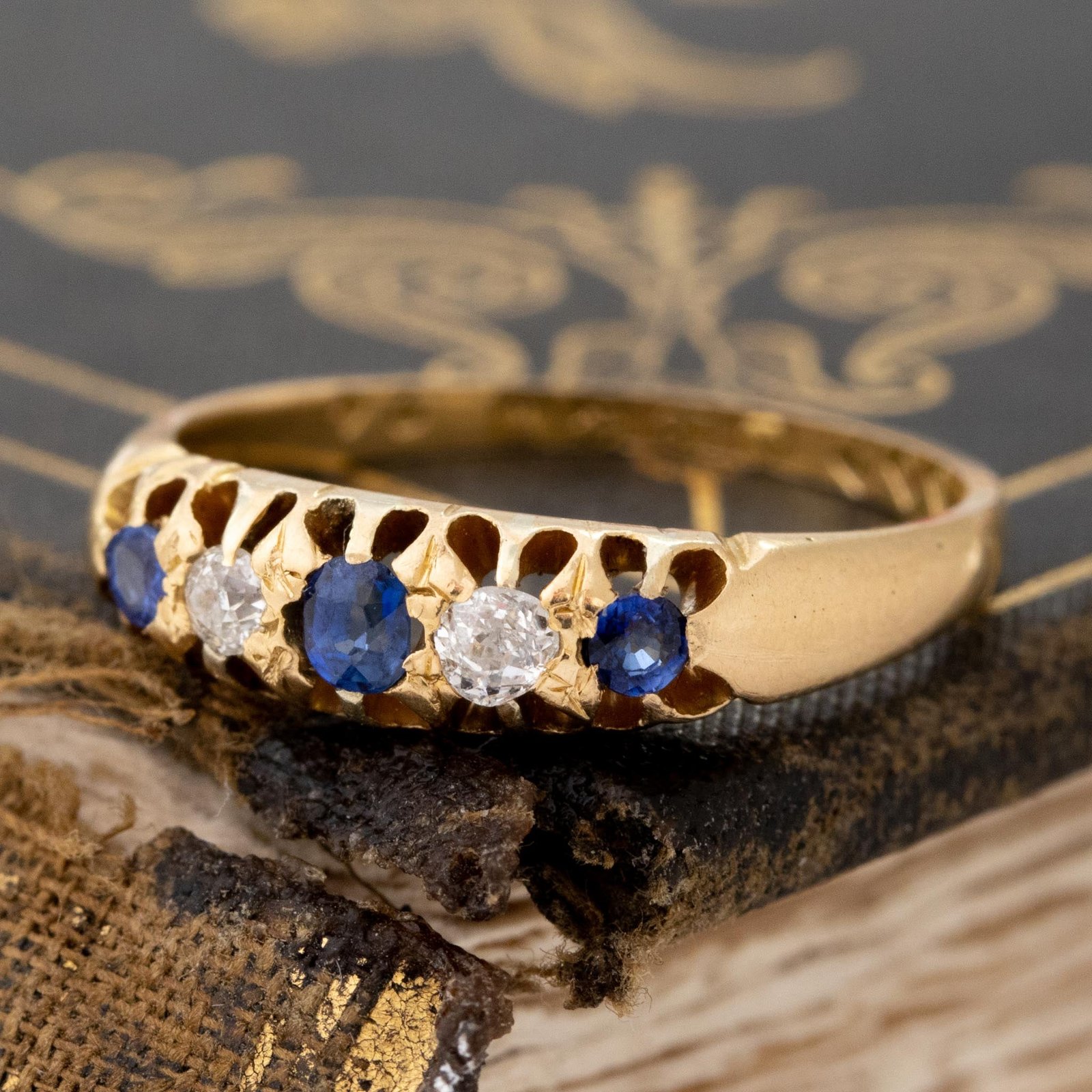 Antique Diamond & Sapphire 5-Stone Band, English - Image 5