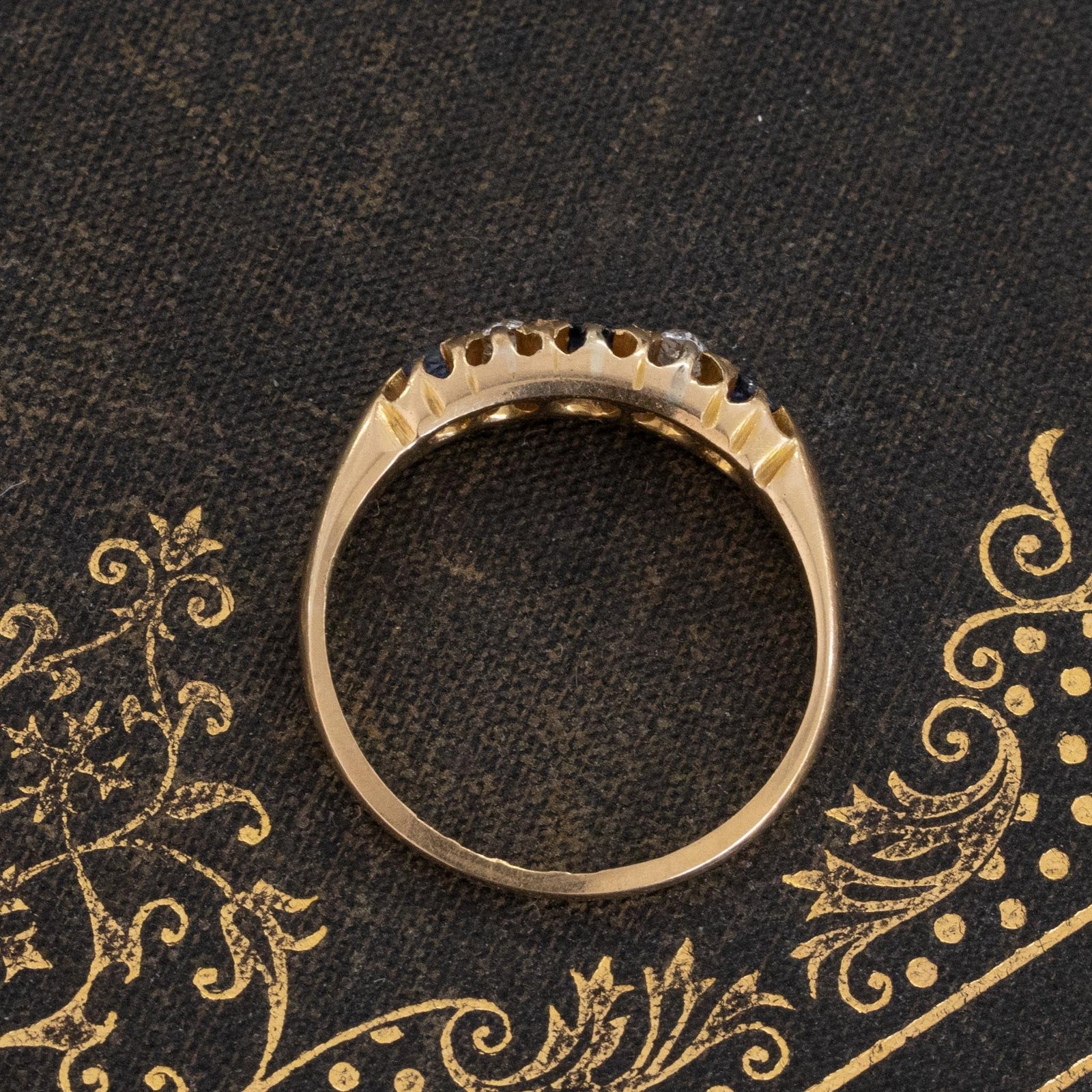 Antique Diamond & Sapphire 5-Stone Band, English - Image 6
