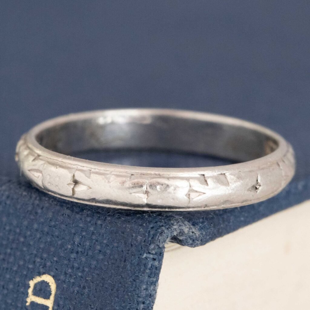 Antique Engraved Wedding Band, 2.95mm