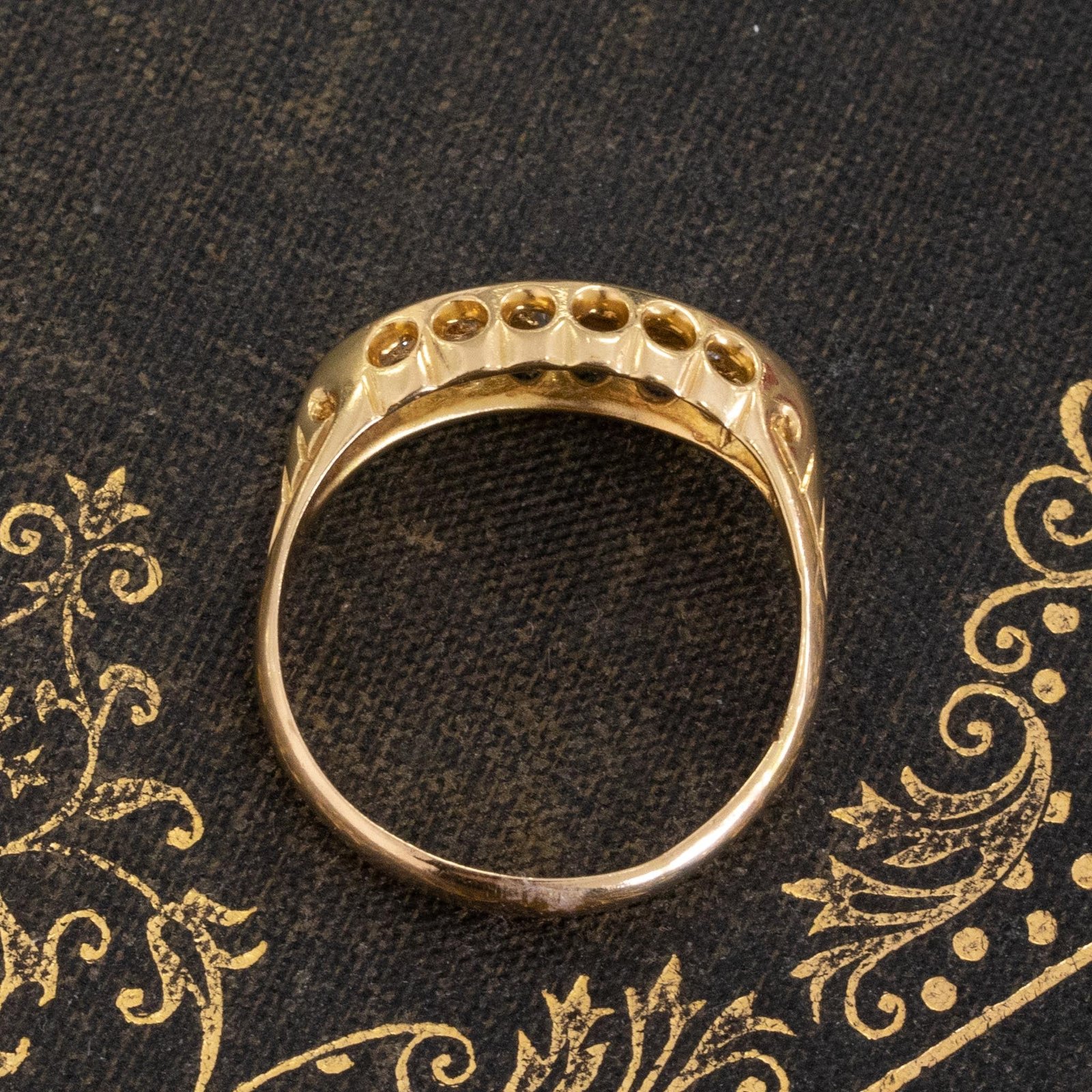 Antique Old European Cut Diamond 5-Stone Band, English - Image 6