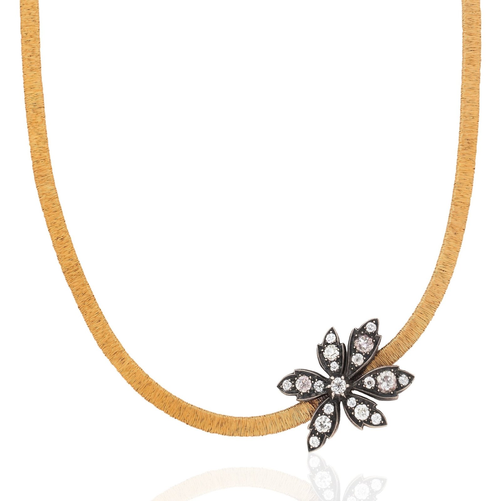 1.22ctw Antique Diamond Flower Necklace