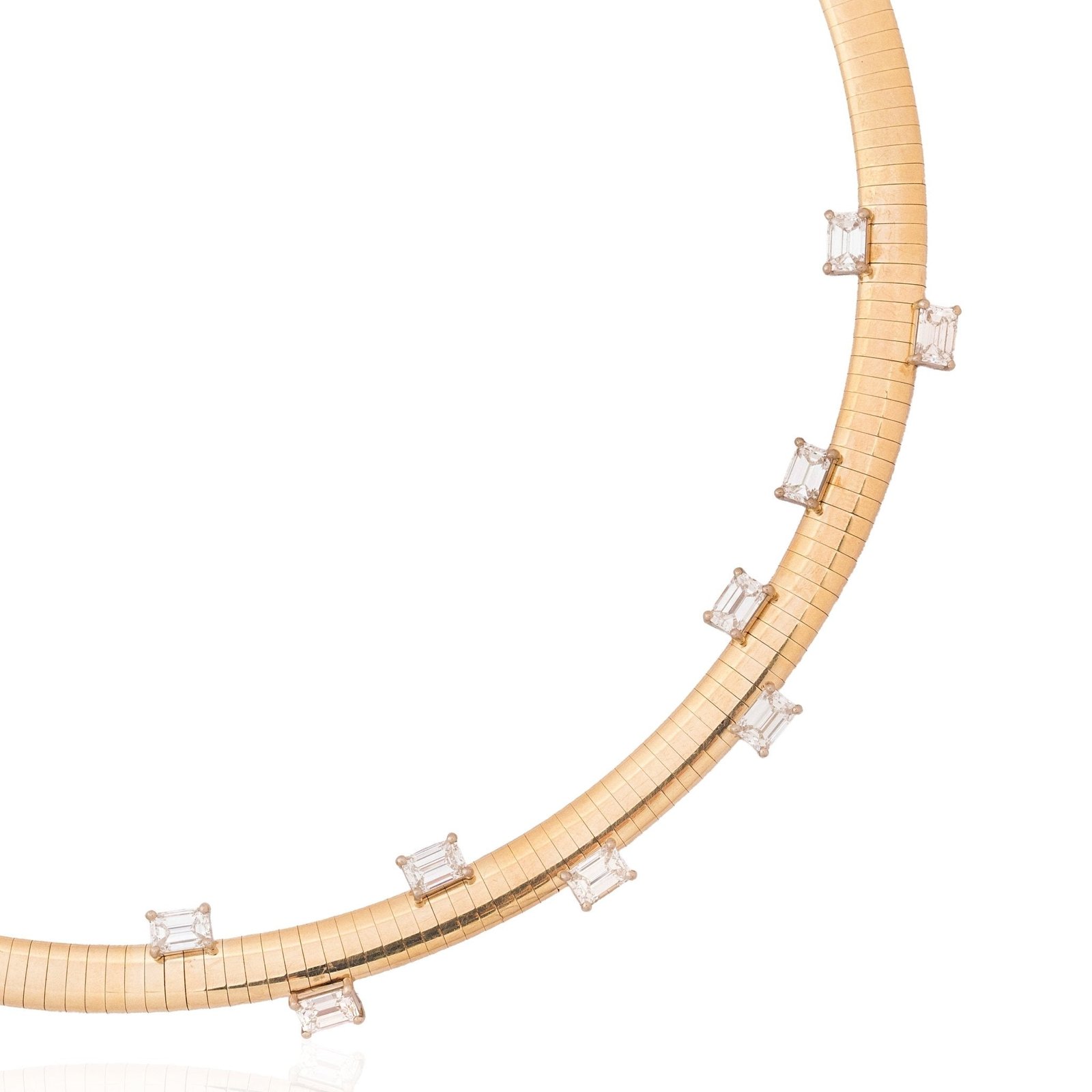 3.31ctw Emerald Cut Diamond Scatter Omega Necklace - Image 3