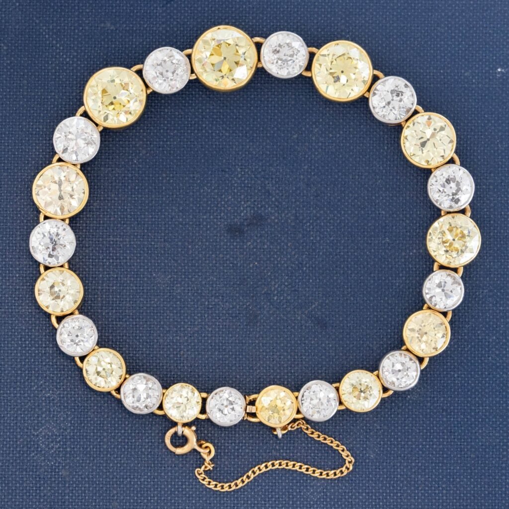 28.00ctw IMPORTANT Fancy Yellow & White Diamond Bracelet, by Black Starr & Frost (from the Estate of Rachel "Bunny" Mellon)