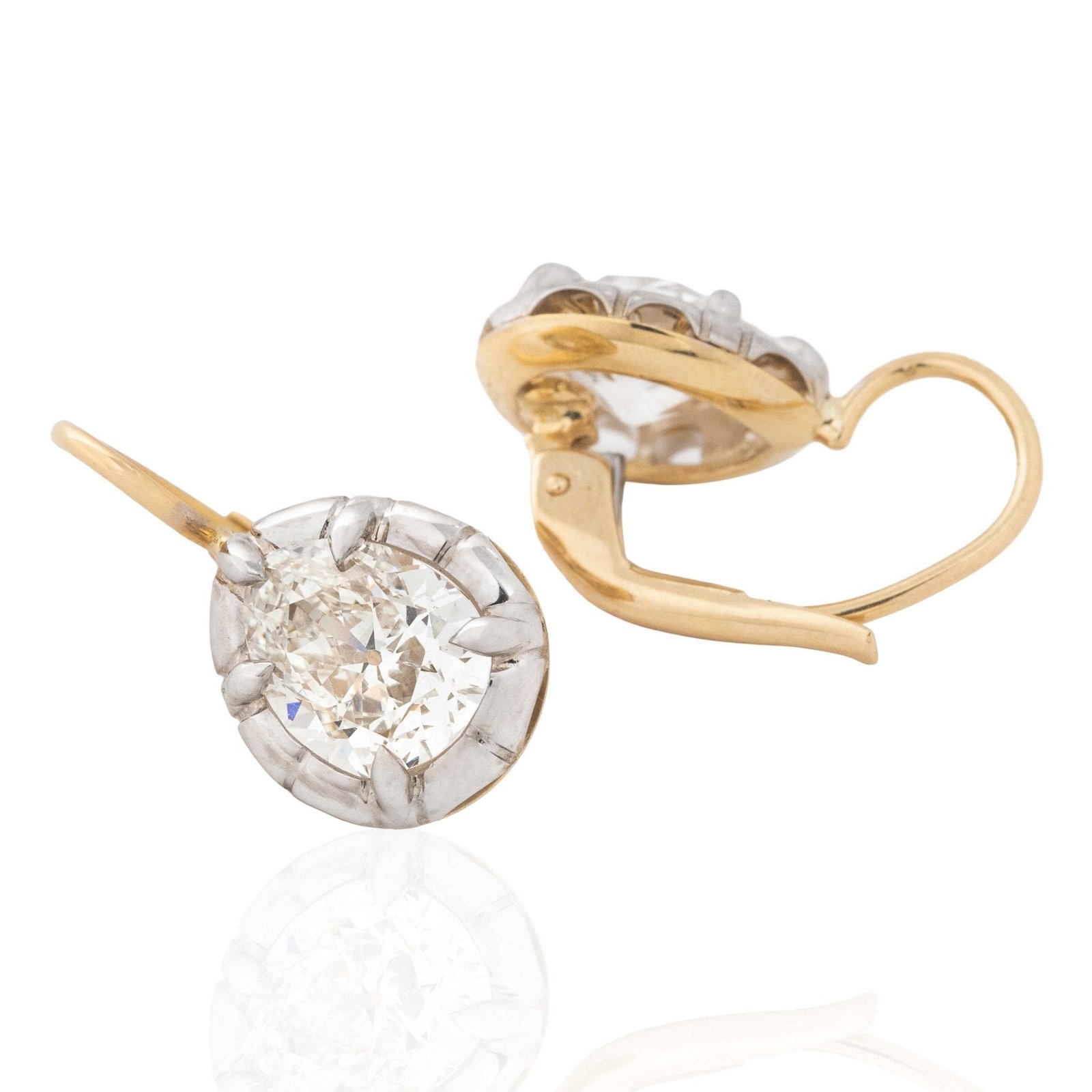 3.04ctw Pear Cut Diamond Collet Earrings, GIA - Image 3
