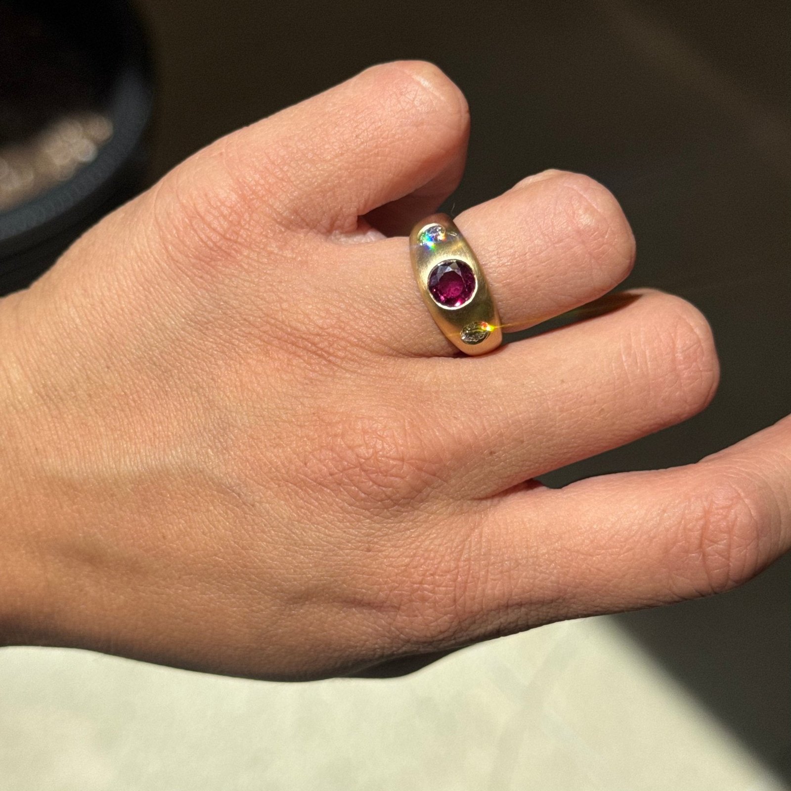 1.55ctw Diamond & Ruby Flush Set Trilogy Ring - Image 2